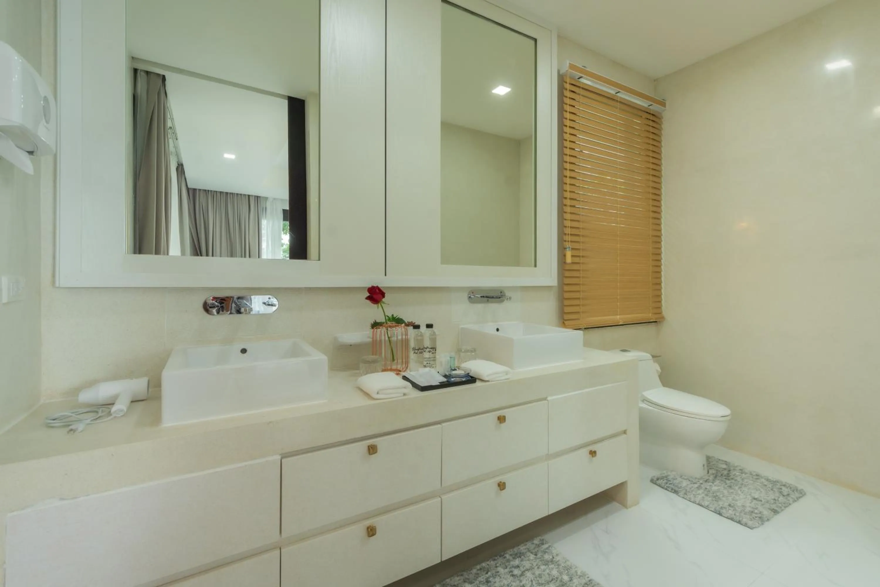 Toilet in Bluemango Pool Villa & Resort Koh Samui