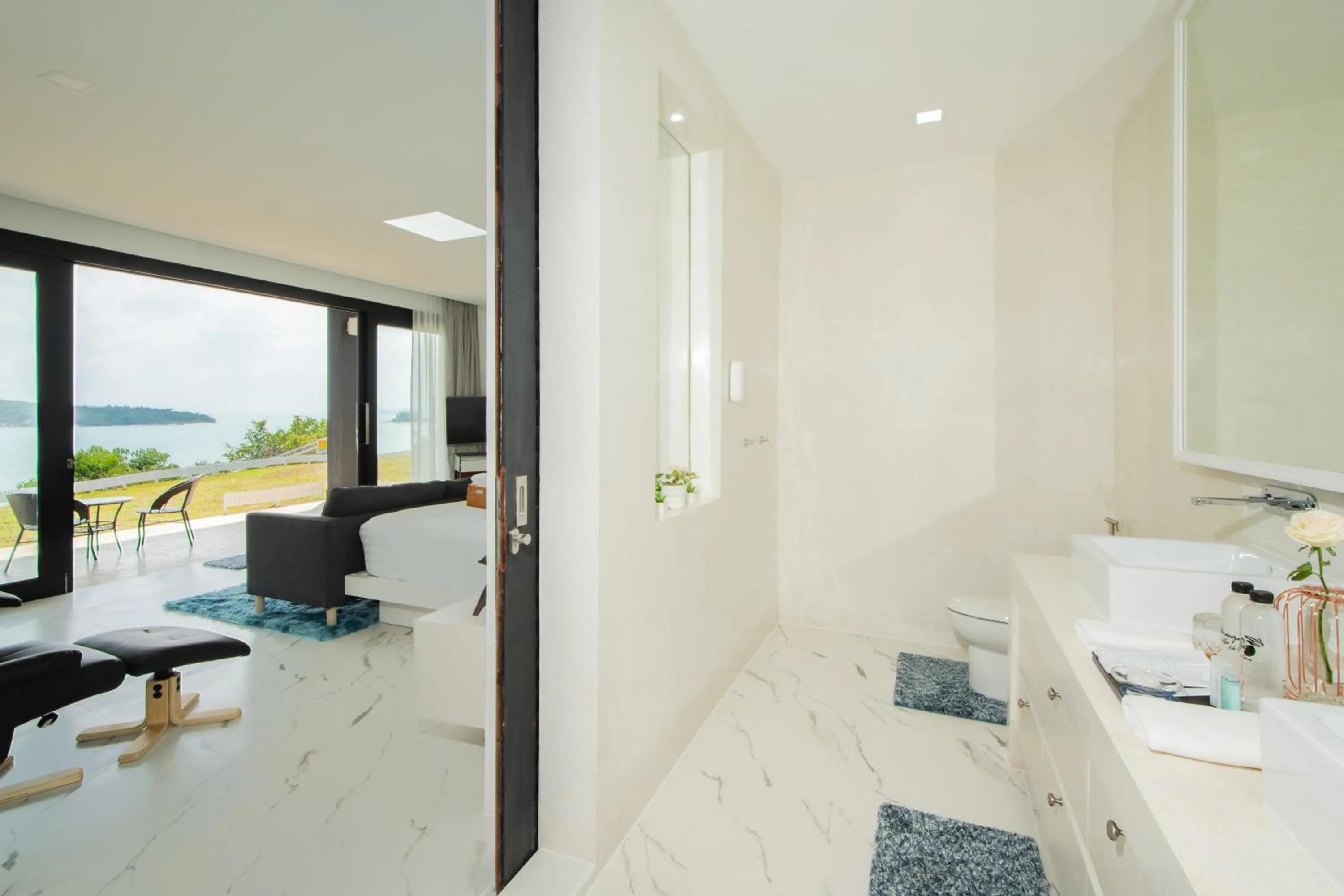 Bathroom in Bluemango Pool Villa & Resort Koh Samui