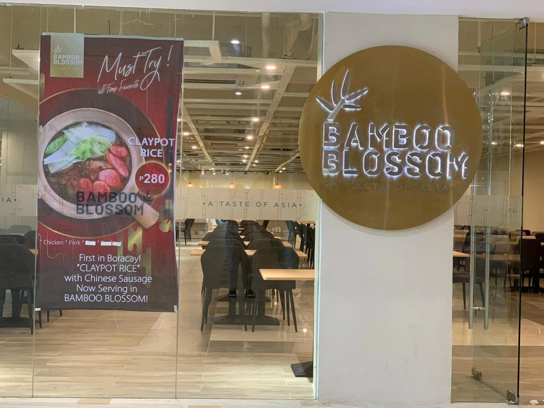 Restaurant/places to eat in Canyon Hotels & Resorts Boracay