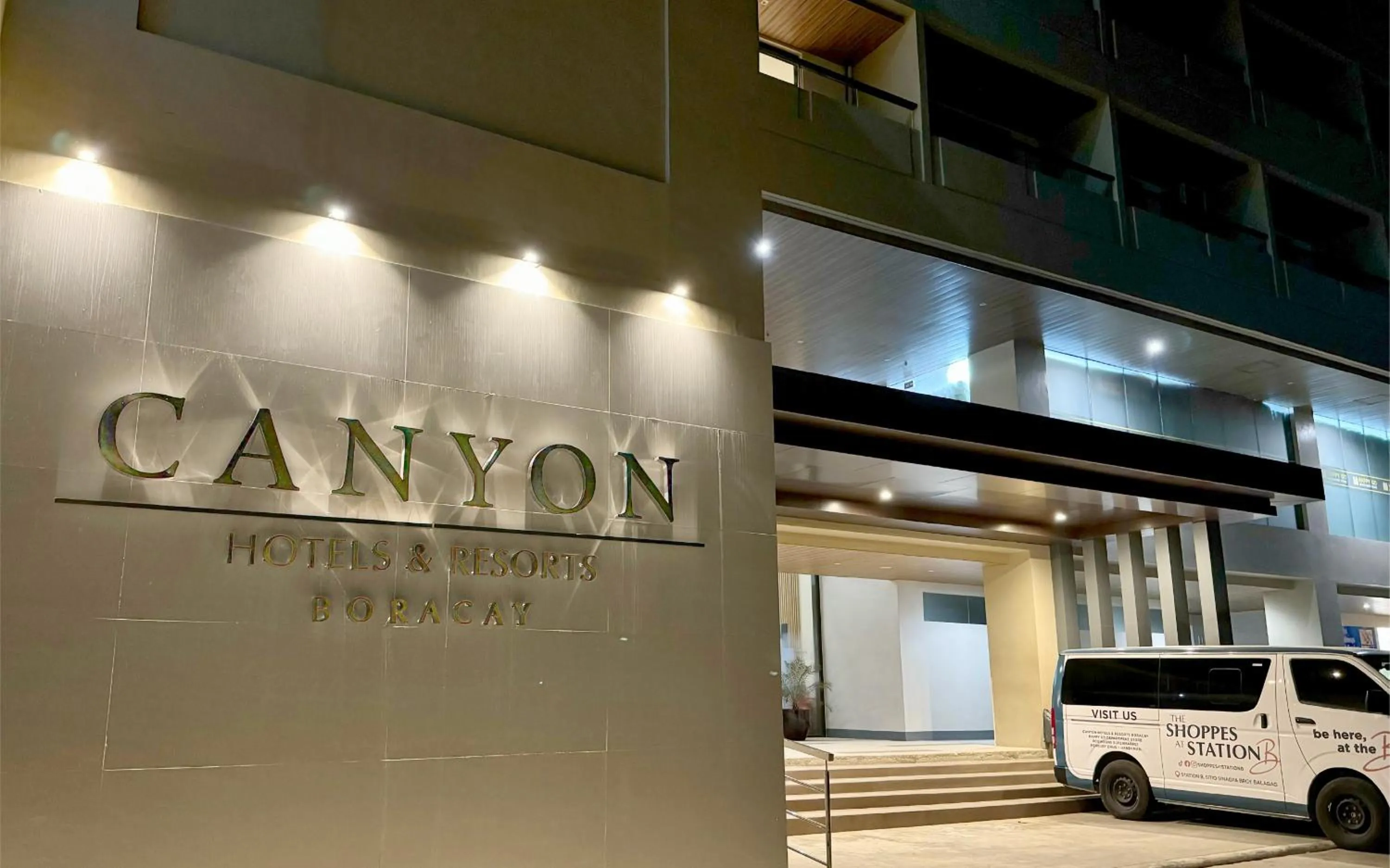Facade/entrance in Canyon Hotels & Resorts Boracay