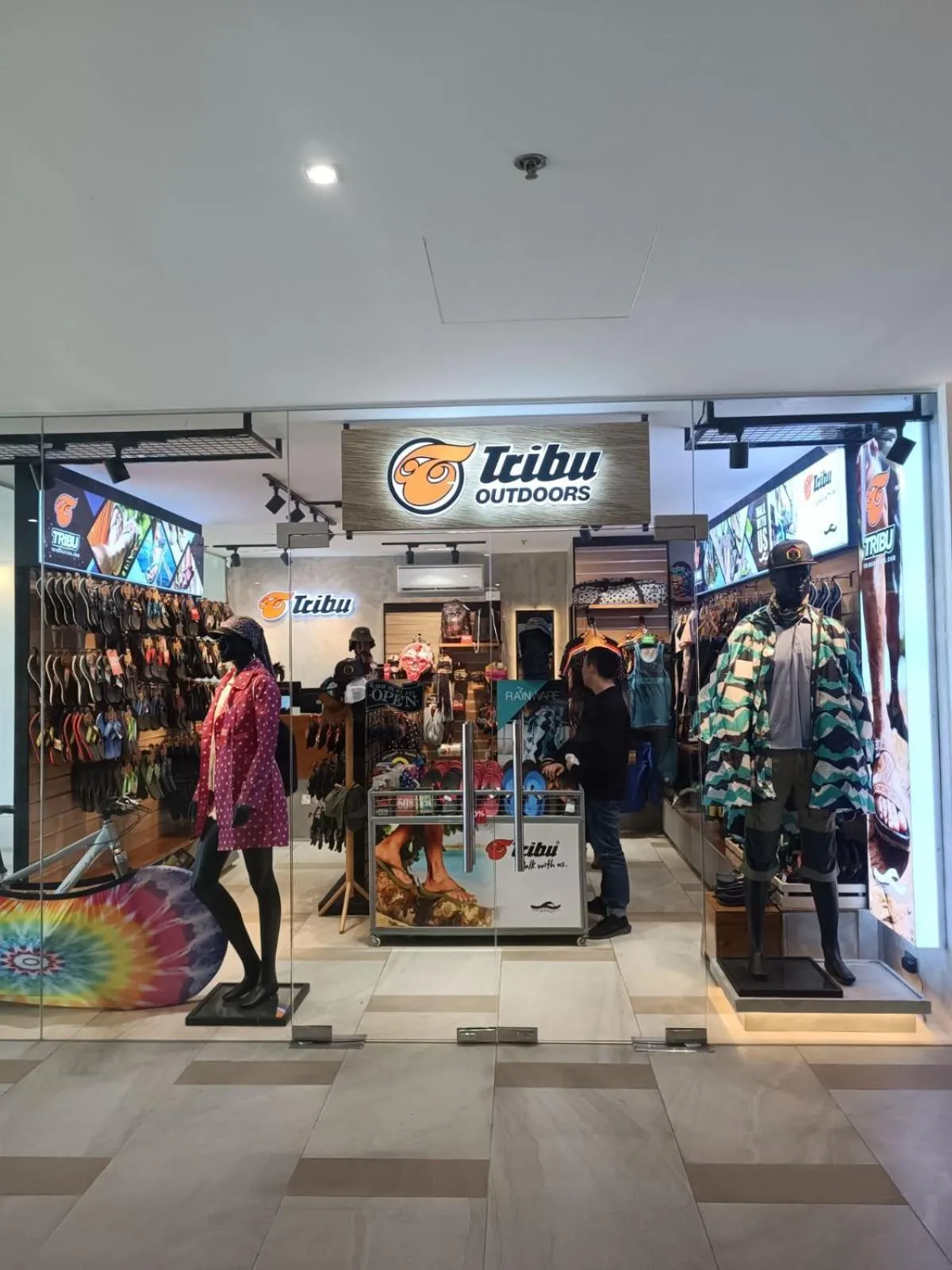 Shopping Area in Canyon Hotels & Resorts Boracay