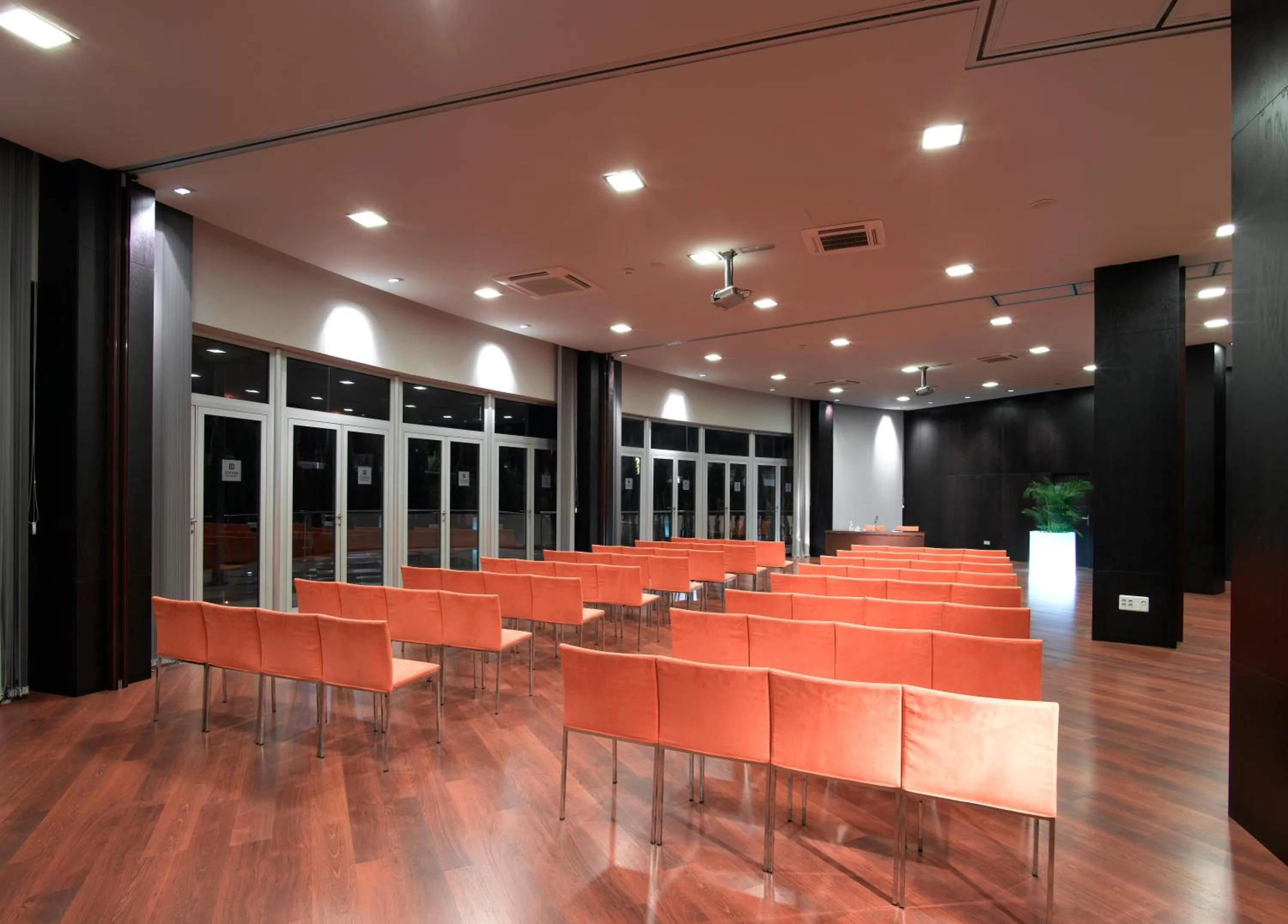 Business facilities in Hotel Abades Nevada Palace