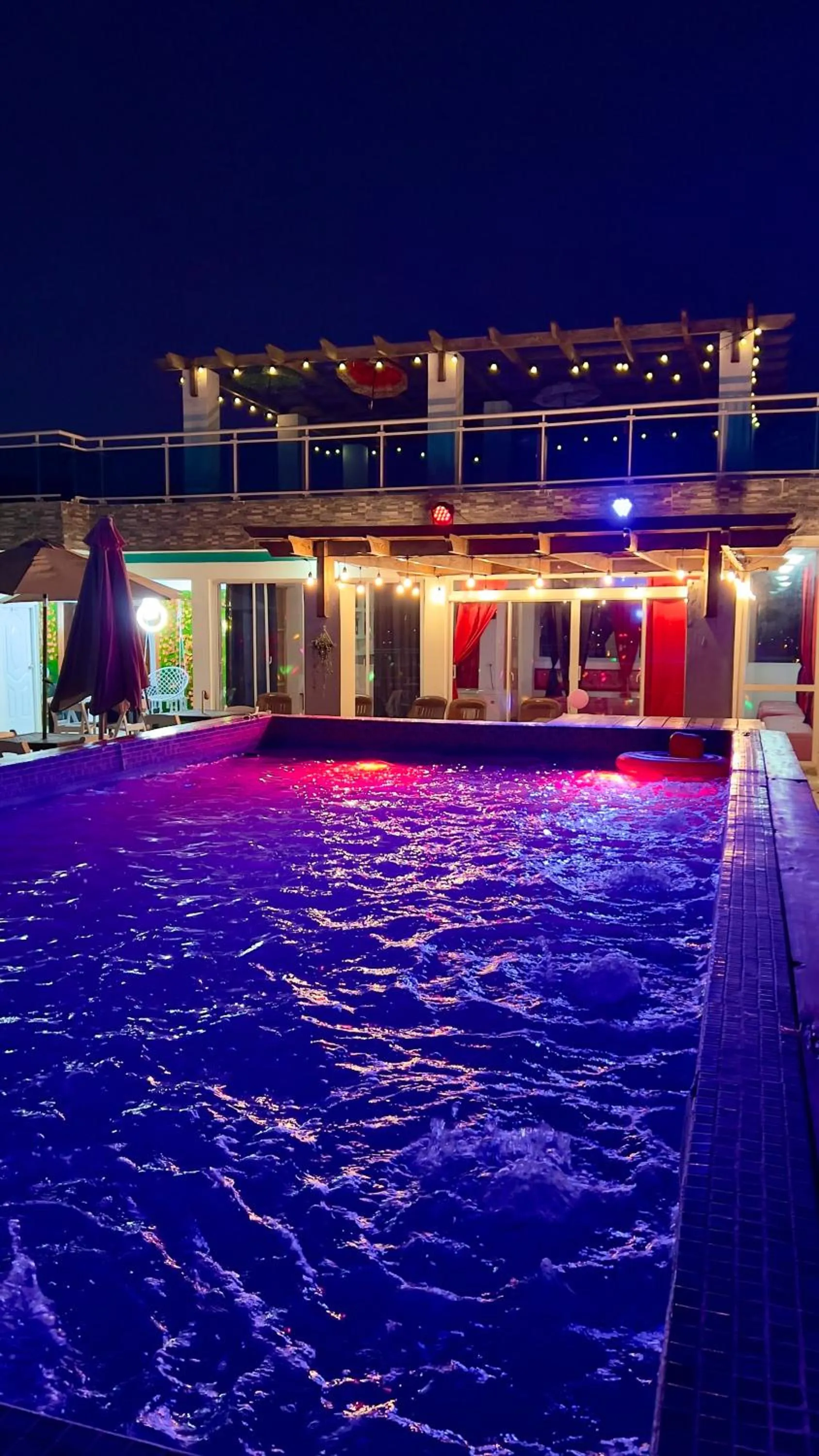 Night in Hotel Dubaird