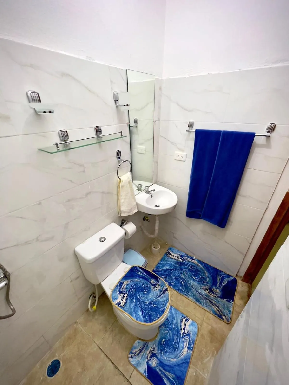 Bathroom in Hotel Dubaird