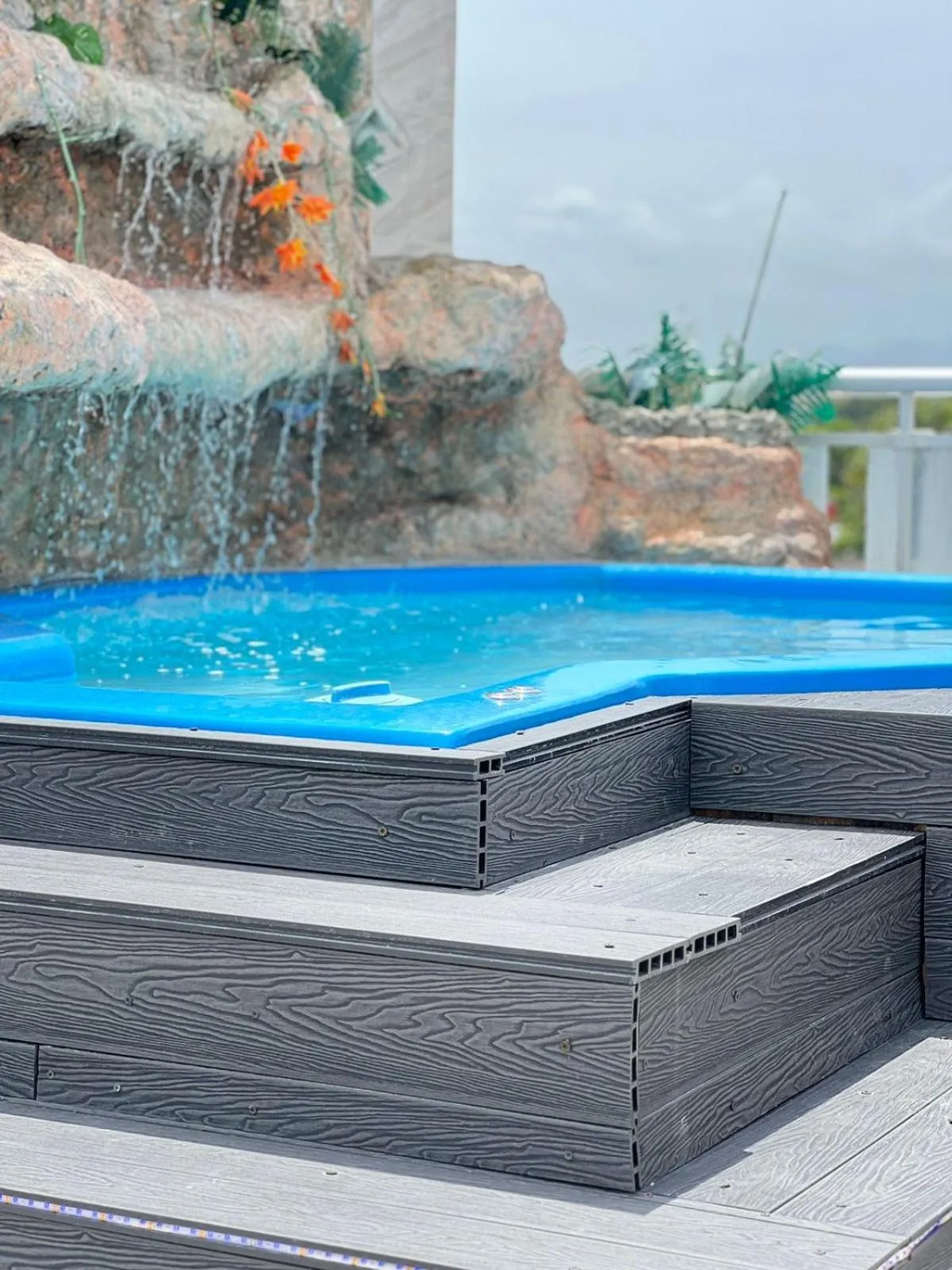 Hot Tub in Hotel Dubaird