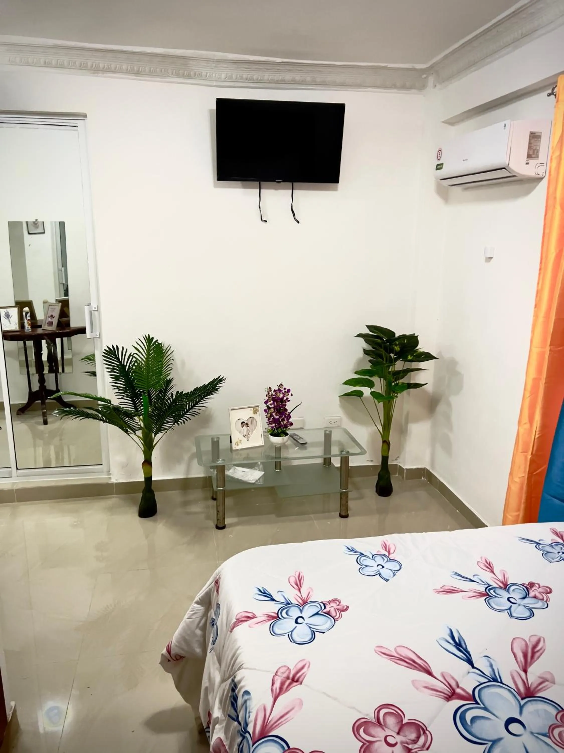 Bed in Hotel Dubaird