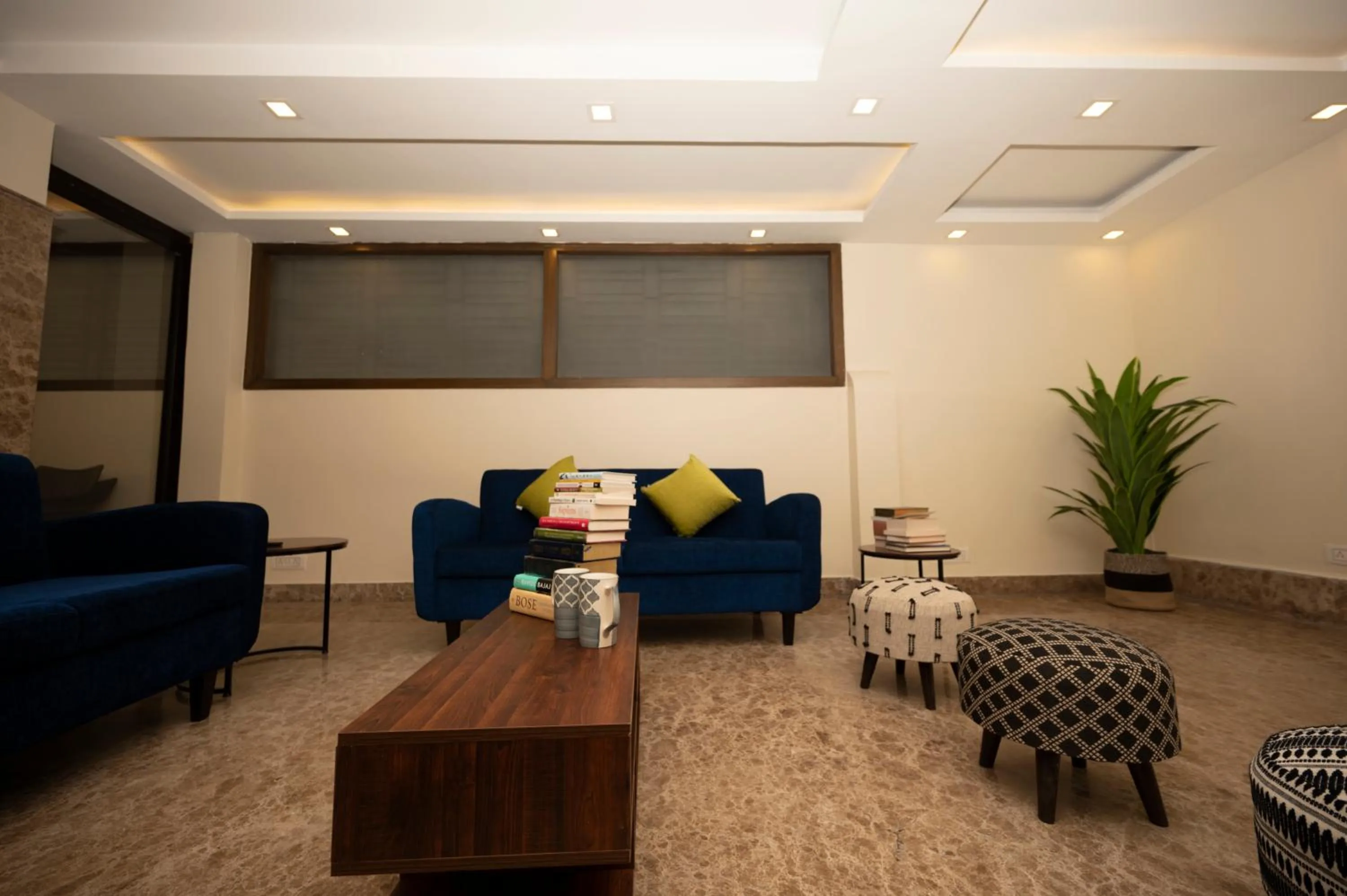 Property building in Lakeside Suites