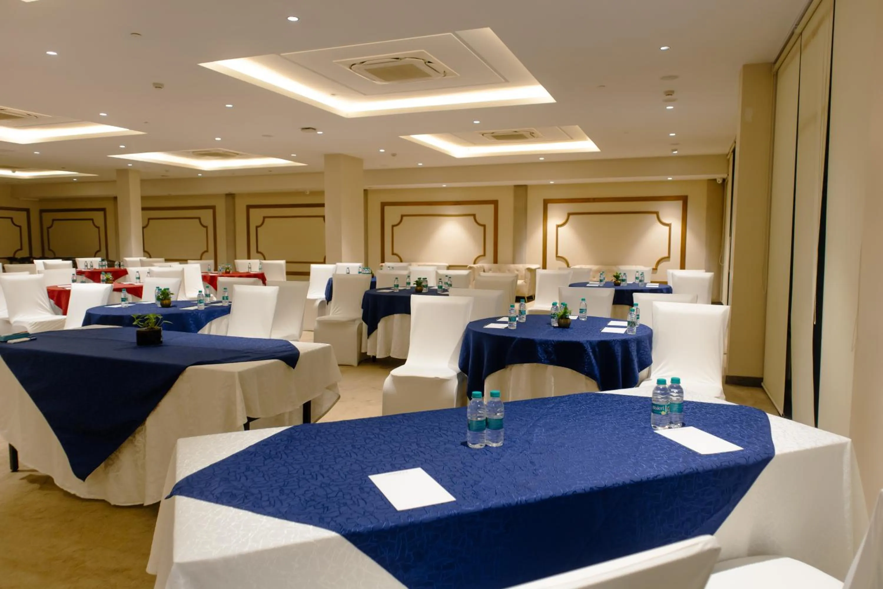 Meeting/conference room in Udman Hotel Gurugram