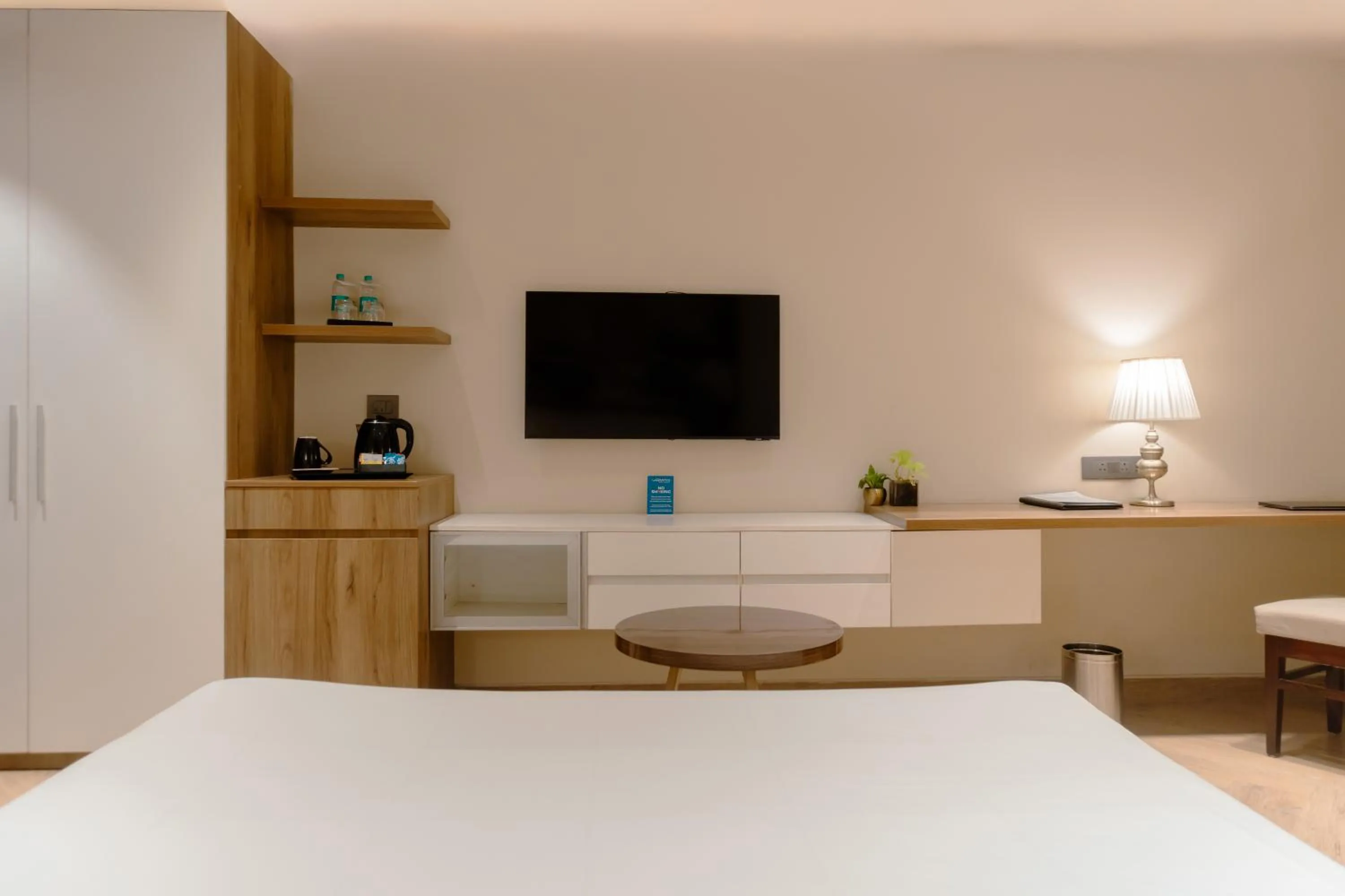 Bed in Udman Hotel Gurugram