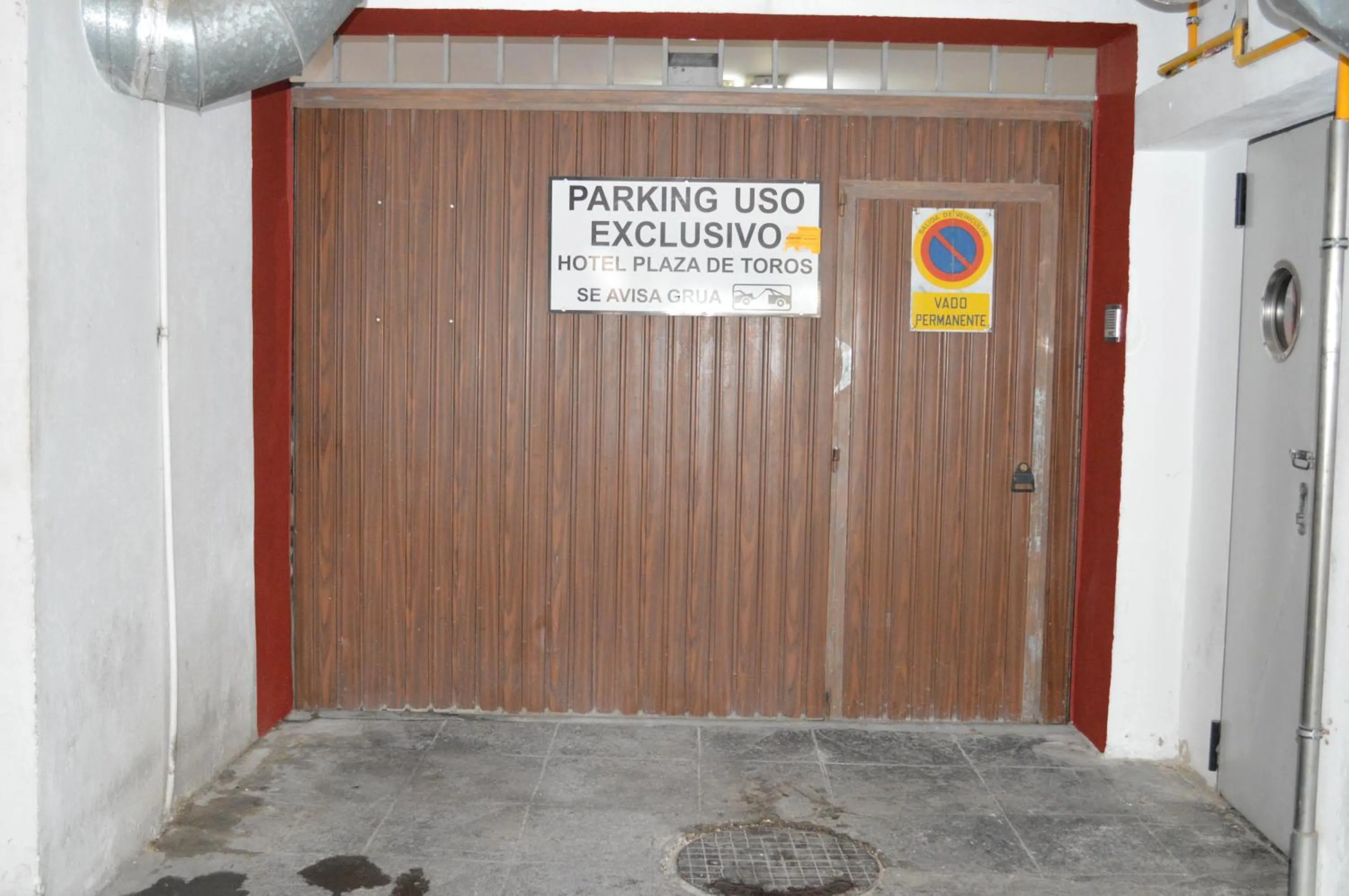 Area and facilities in Plaza de Toros