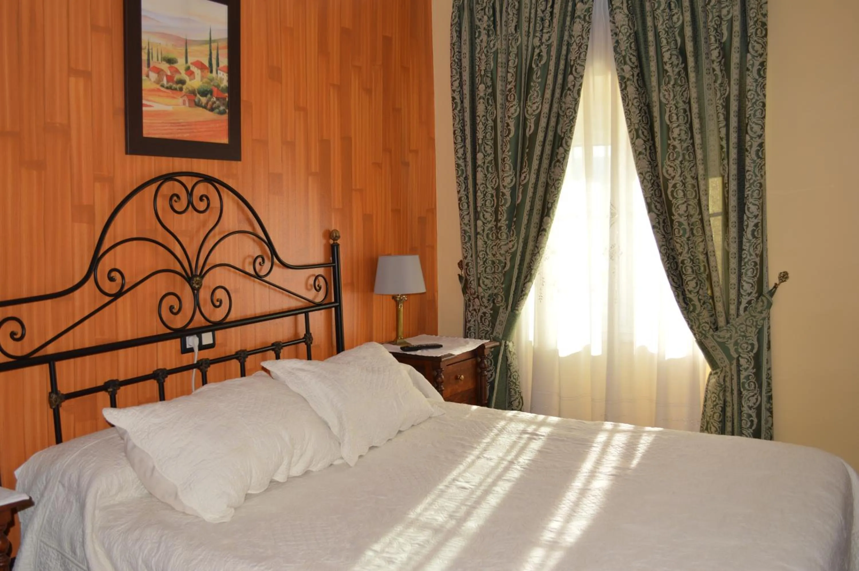 Decorative detail, Bed in Plaza de Toros