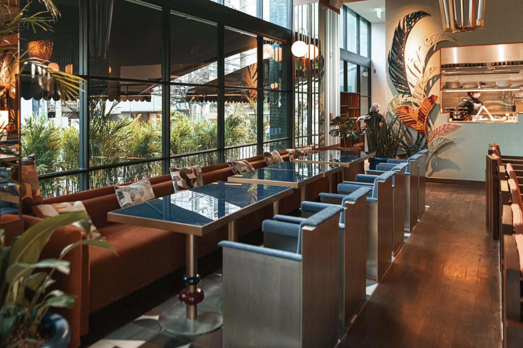 Restaurant/places to eat in Public House Bangkok, a Member of Design Hotels