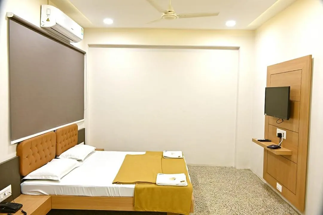 Bed in PRINCE RESIDENCY CLUB HOUSE