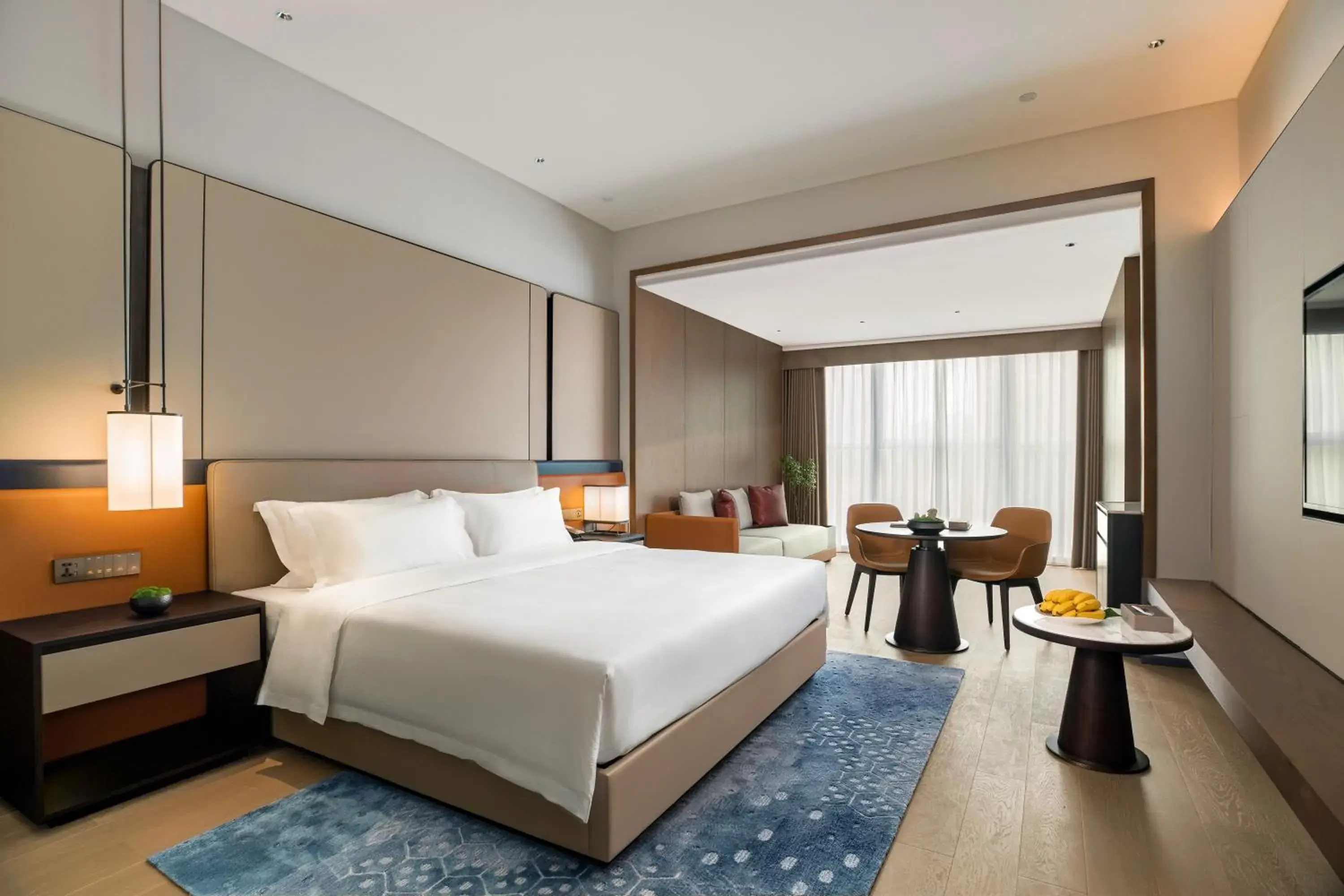 Deluxe King Room, Non-Smoking - single occupancy in Wyndham Grand Plaza Royale Yujia Anhua Deluxe King Room, Non-Smoking - single occupancy in Wyndham Grand Plaza Royale Yujia Anhua