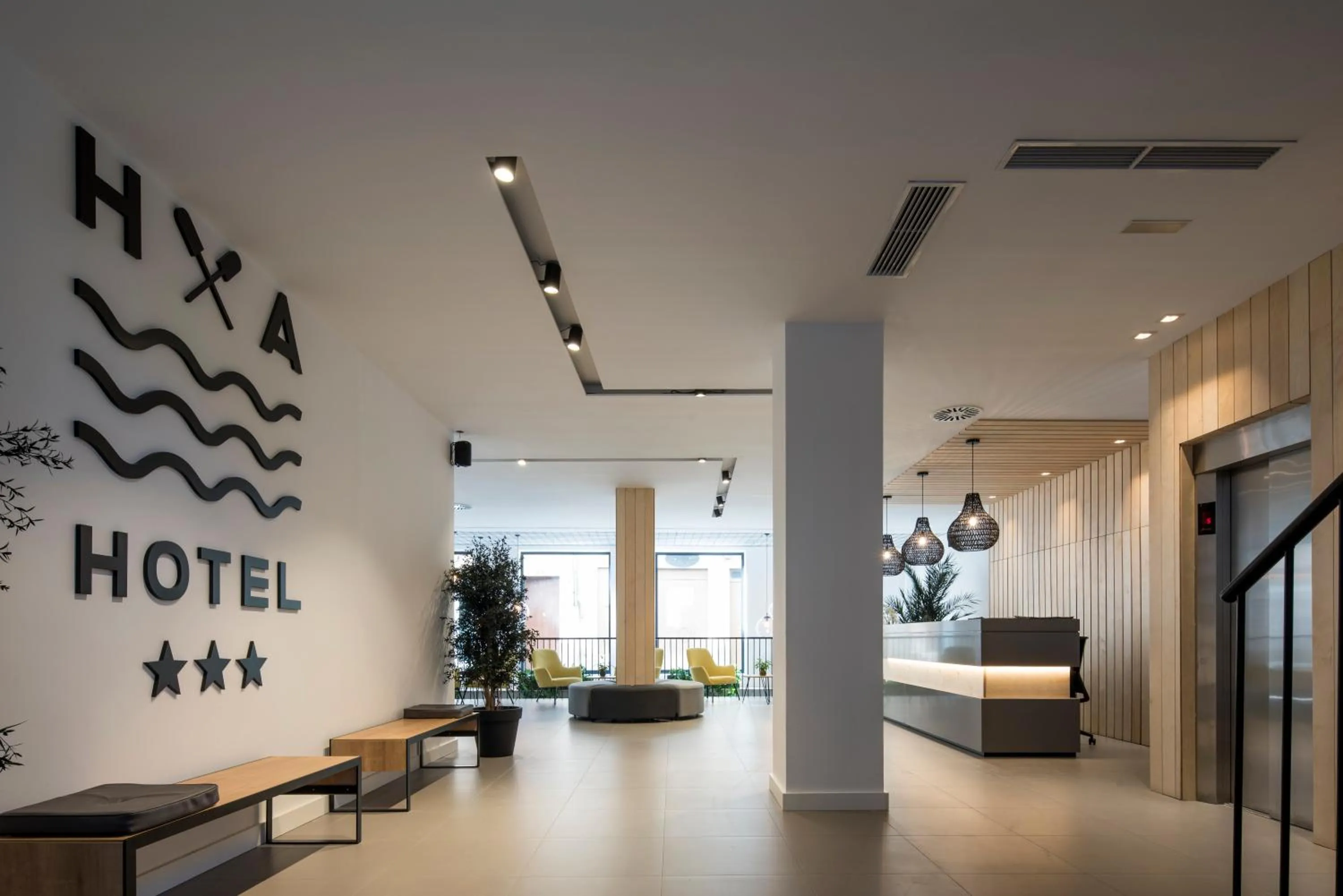 Lobby or reception in Hotel Airiños 3*