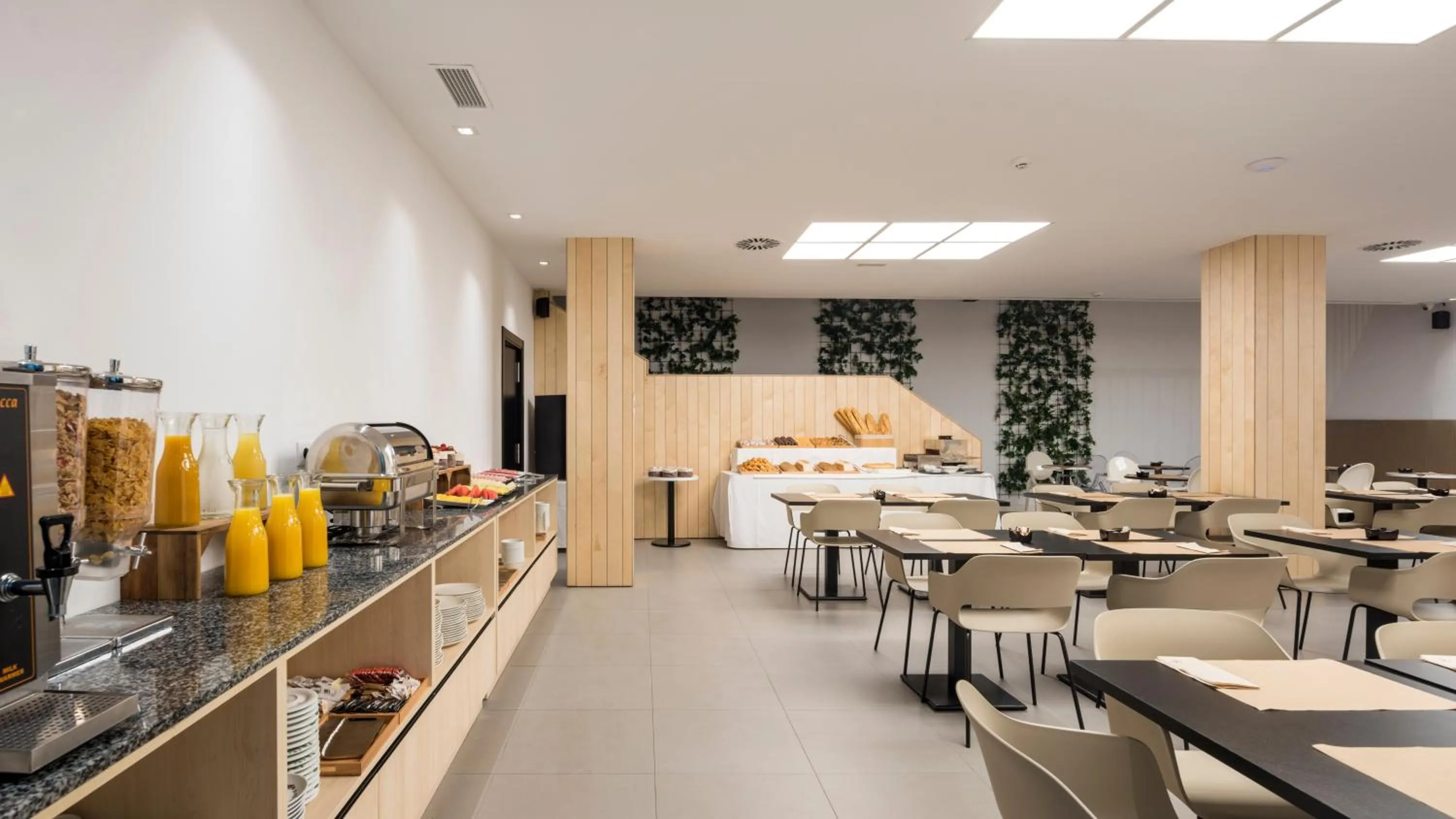 Breakfast in Hotel Airiños 3*