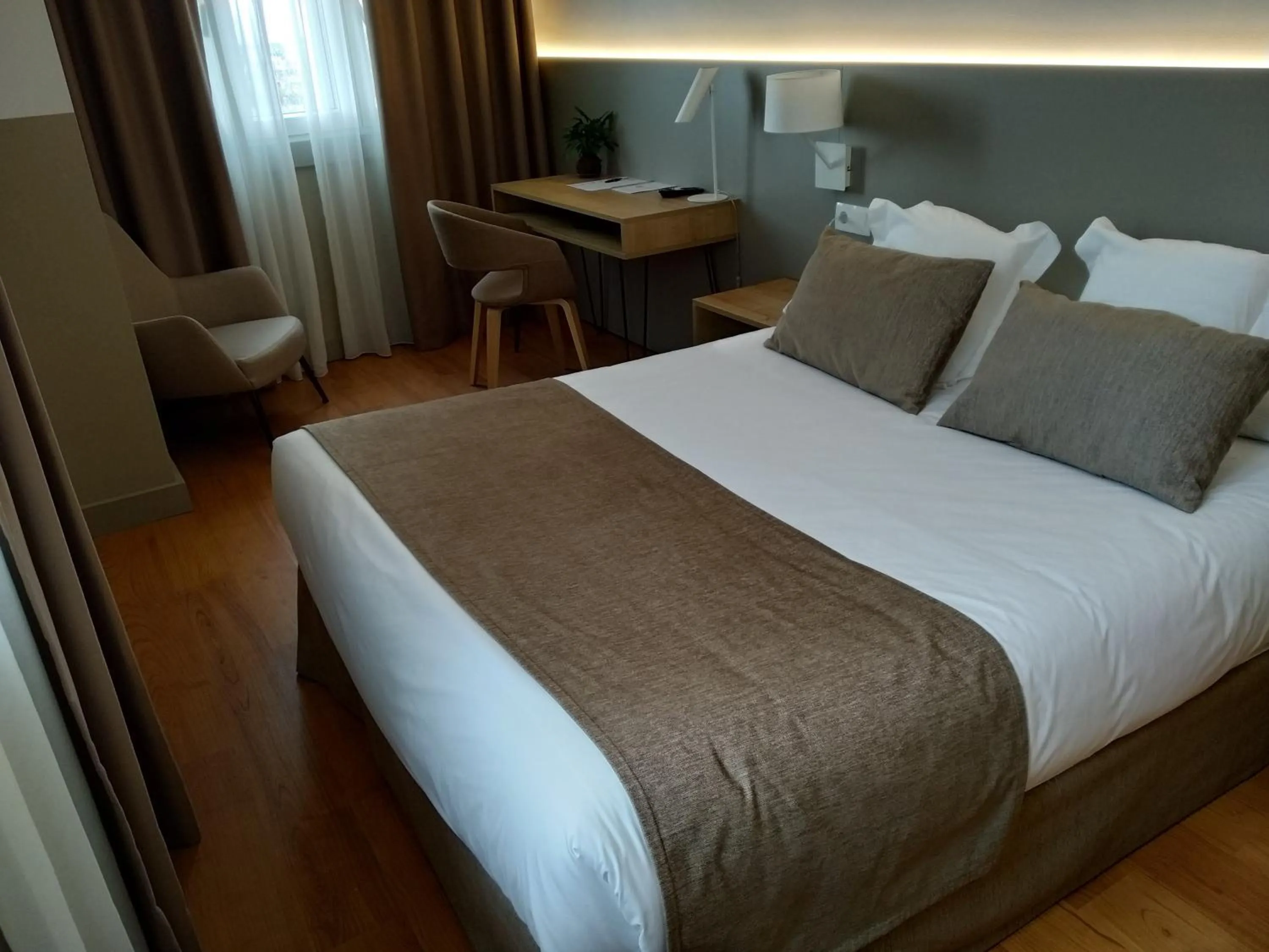 Bed in Hotel Airiños 3*