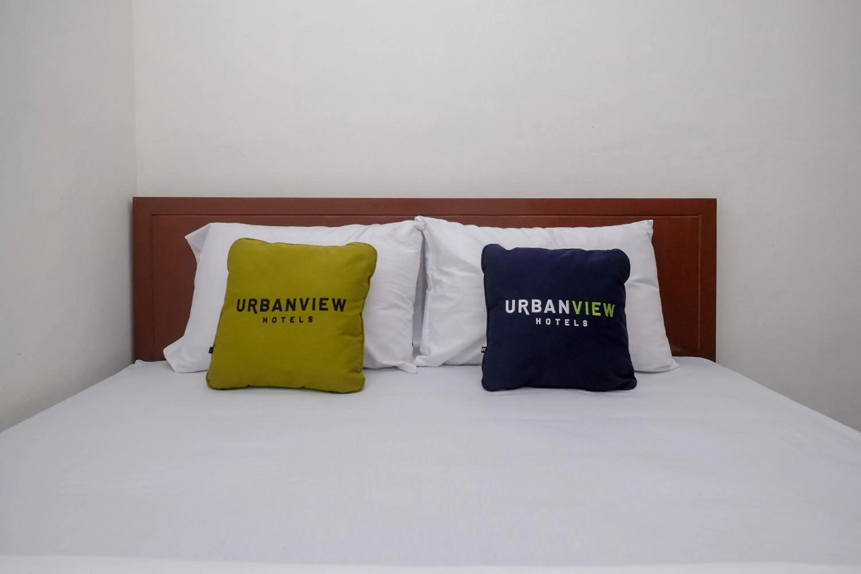 Bedroom, Bed in Urbanview Syariah Zidney 3 Salatiga by RedDoorz