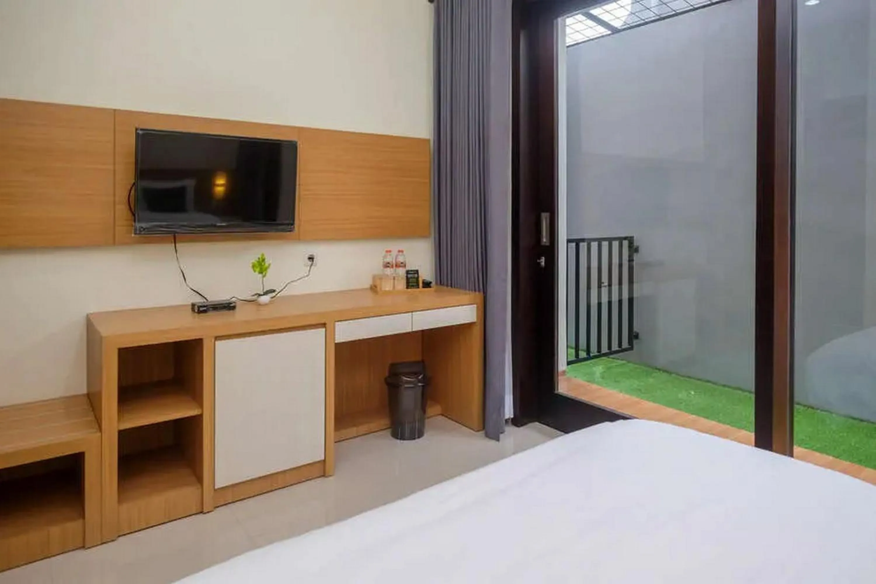 Bedroom, Bed in Urbanview Sumampir Anugrah Purwokerto by RedDoorz