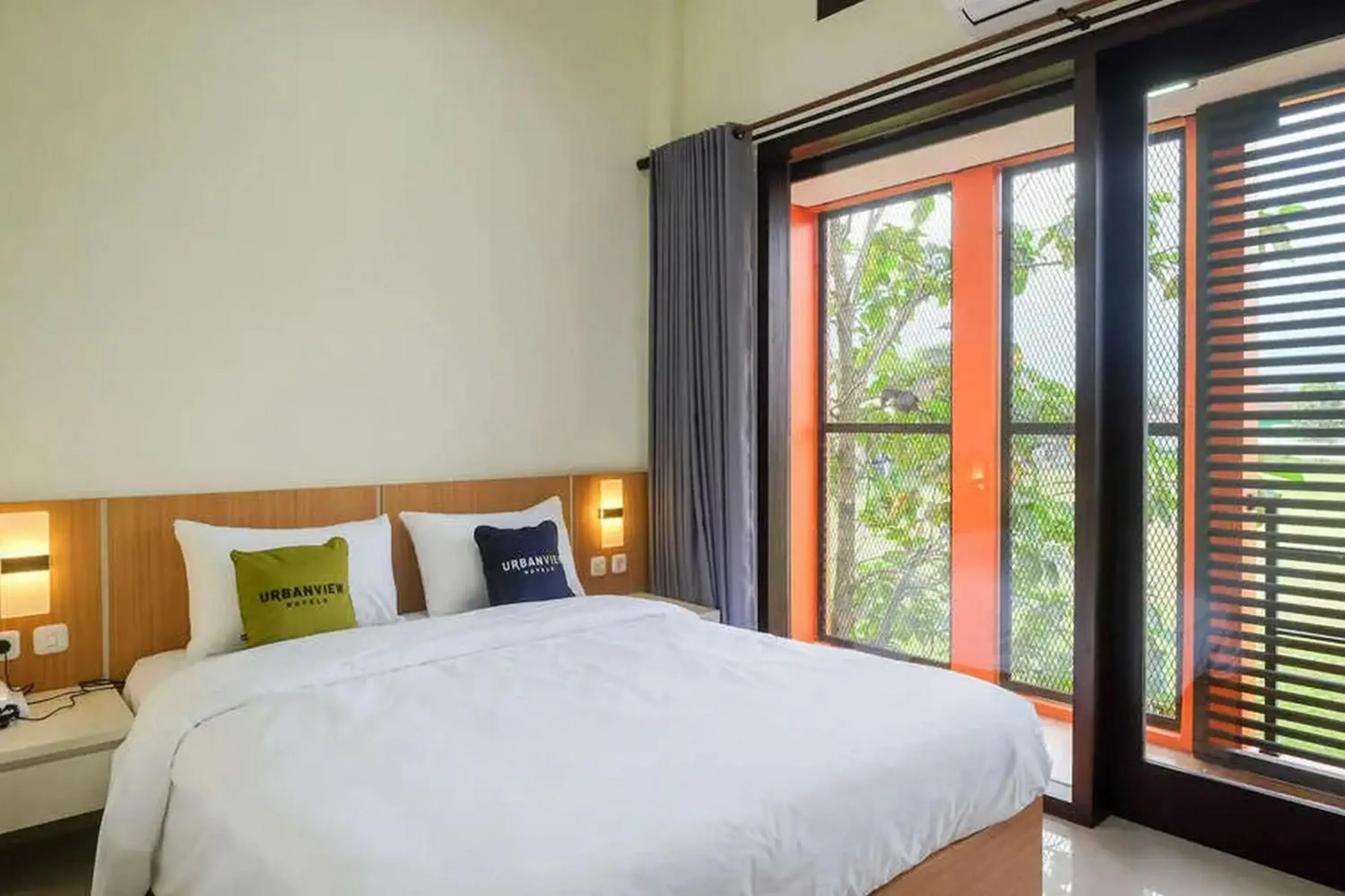 Deluxe Room in Urbanview Sumampir Anugrah Purwokerto by RedDoorz Deluxe Room in Urbanview Sumampir Anugrah Purwokerto by RedDoorz