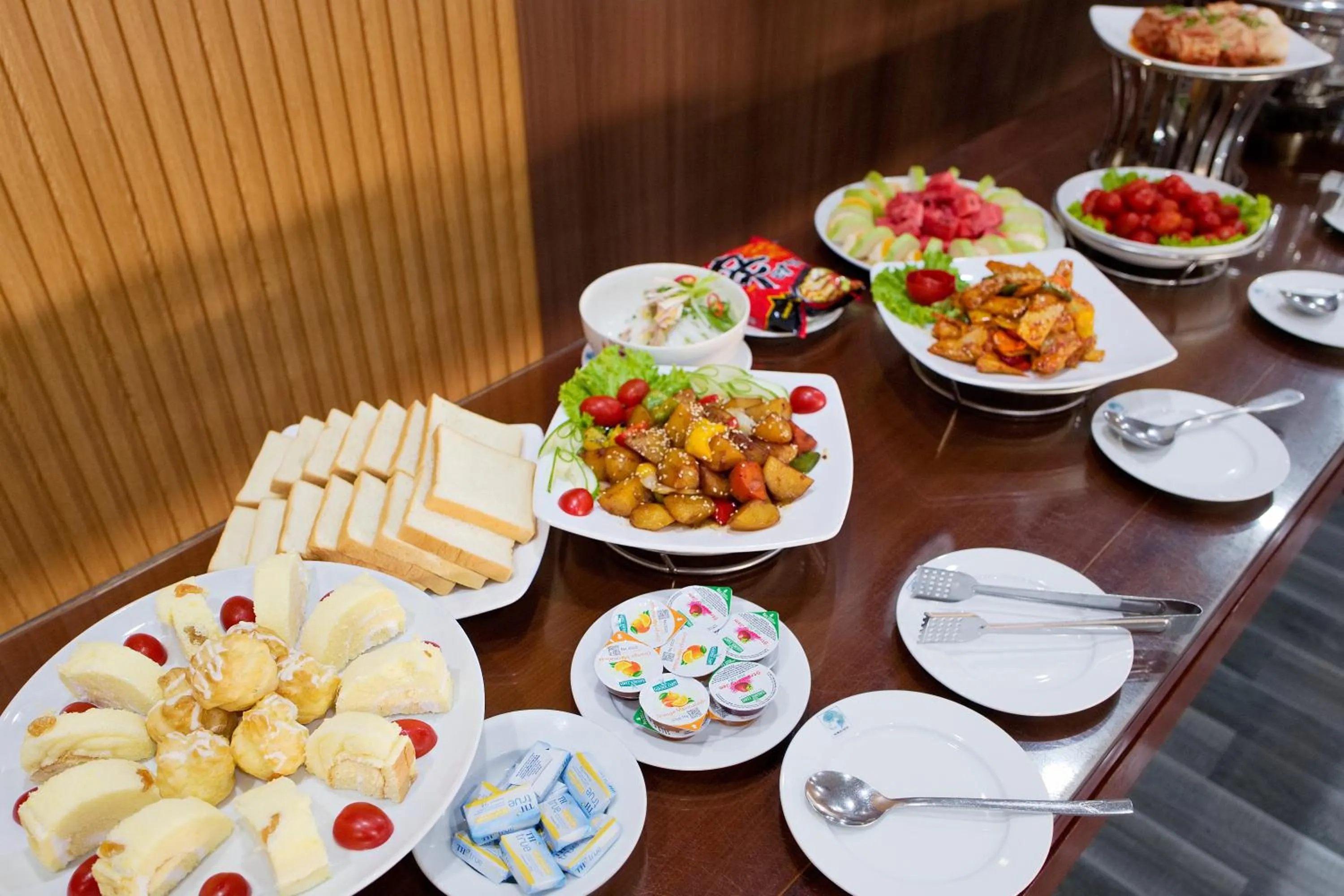 Breakfast in Viet Long Complex Residence