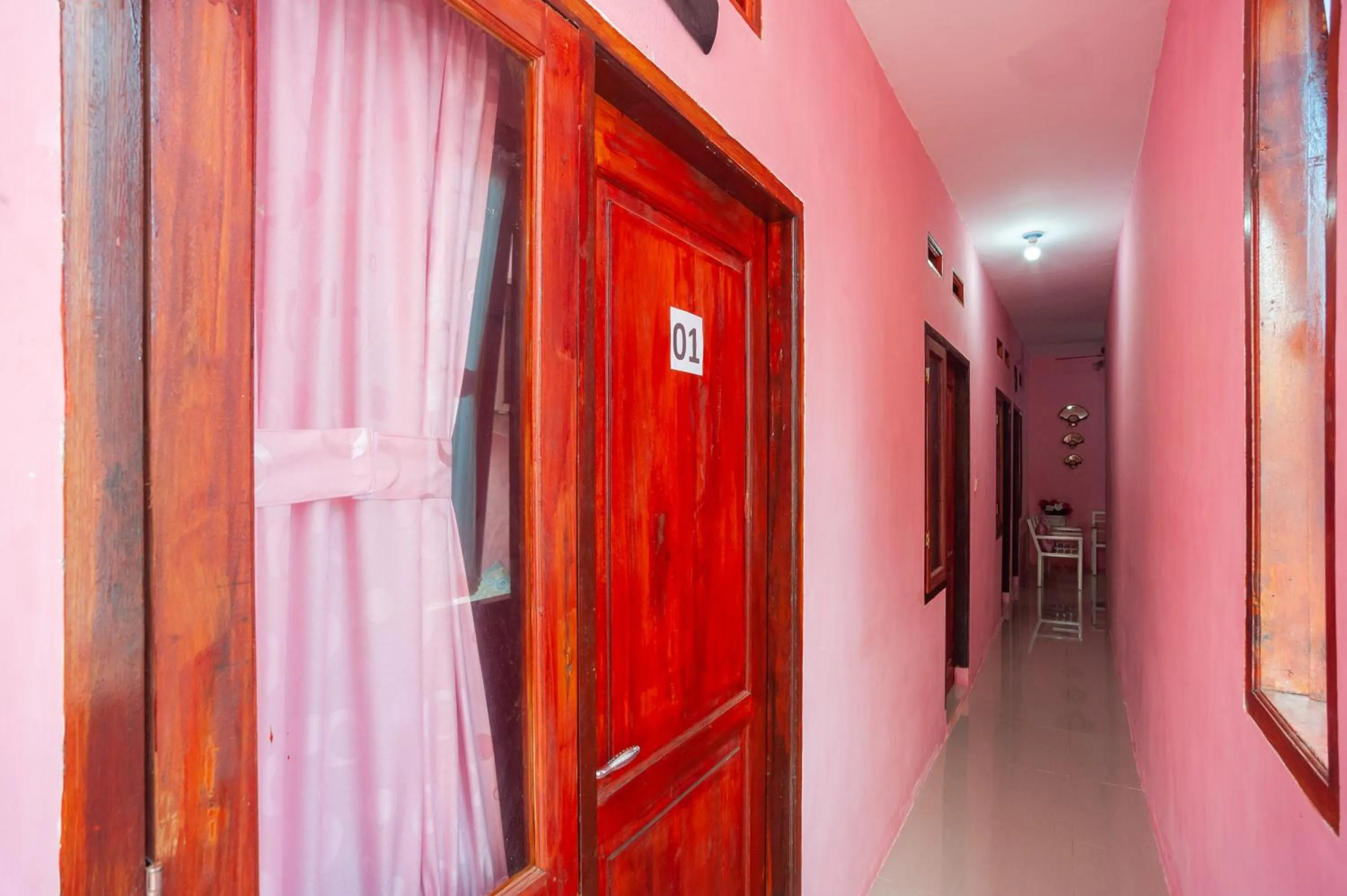 Other in RedDoorz near Simpang Bandara SMB II