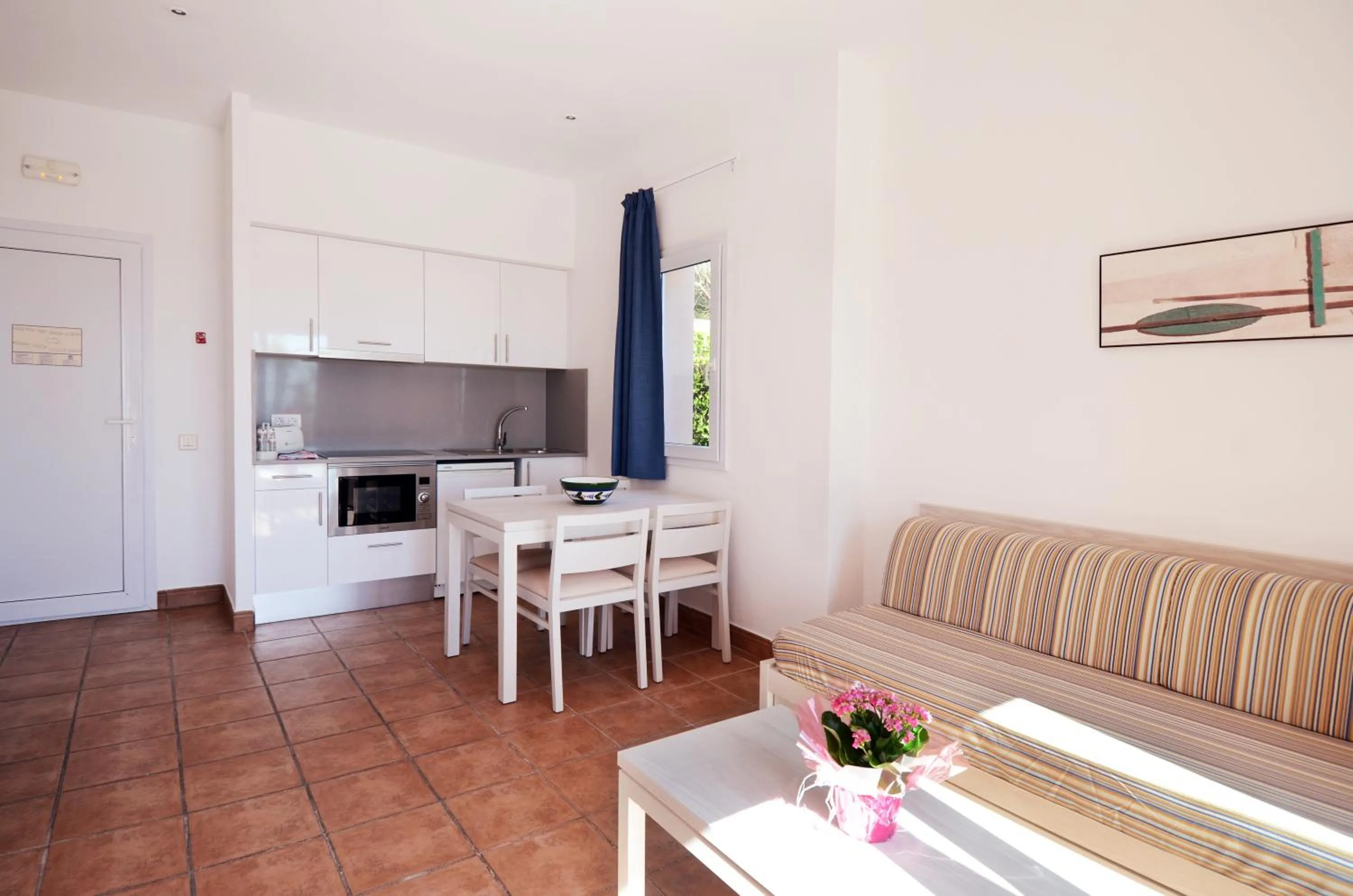 Living room in Apartamentos Mar Blau