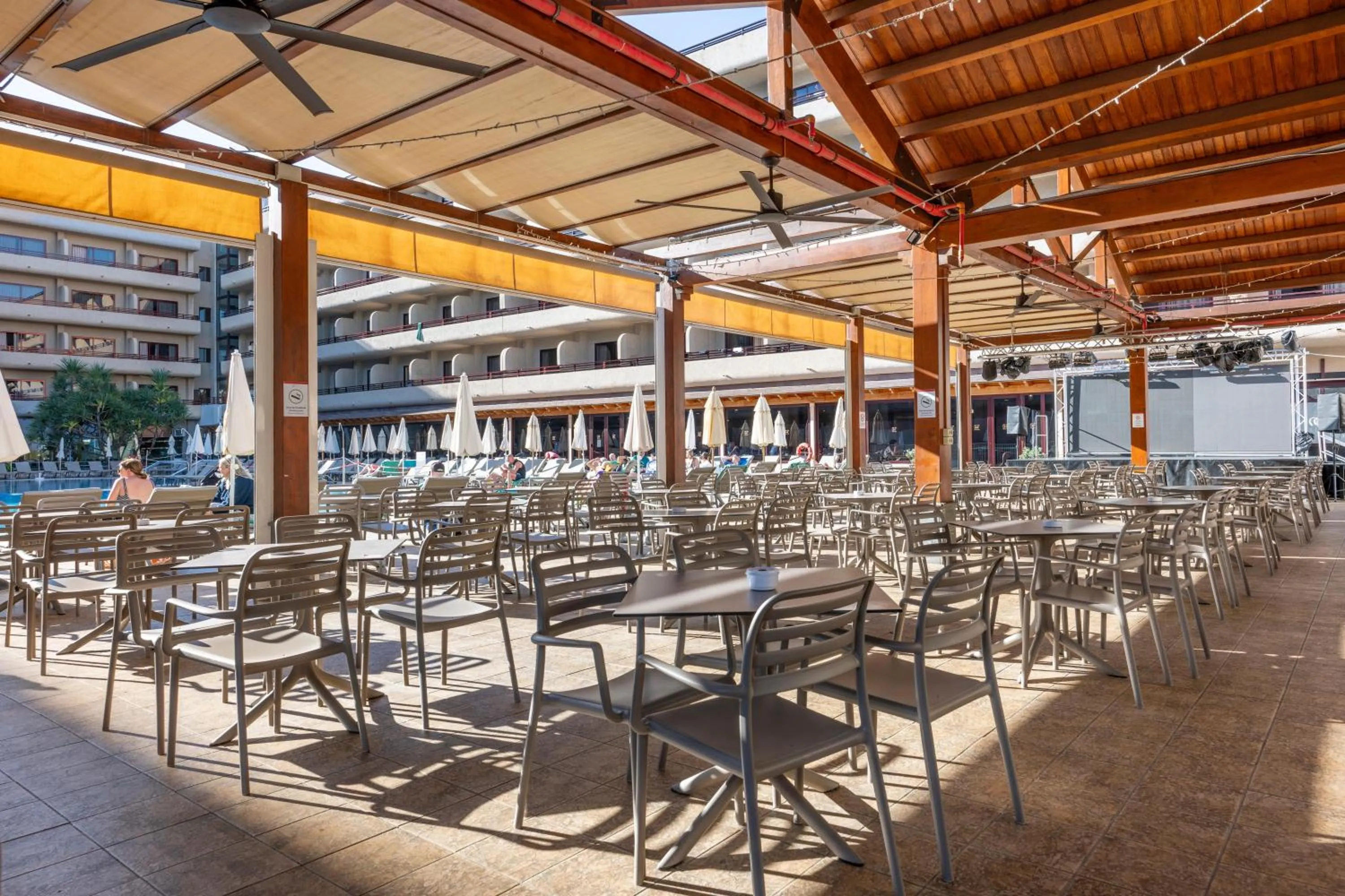 Restaurant/places to eat in GF Fañabe