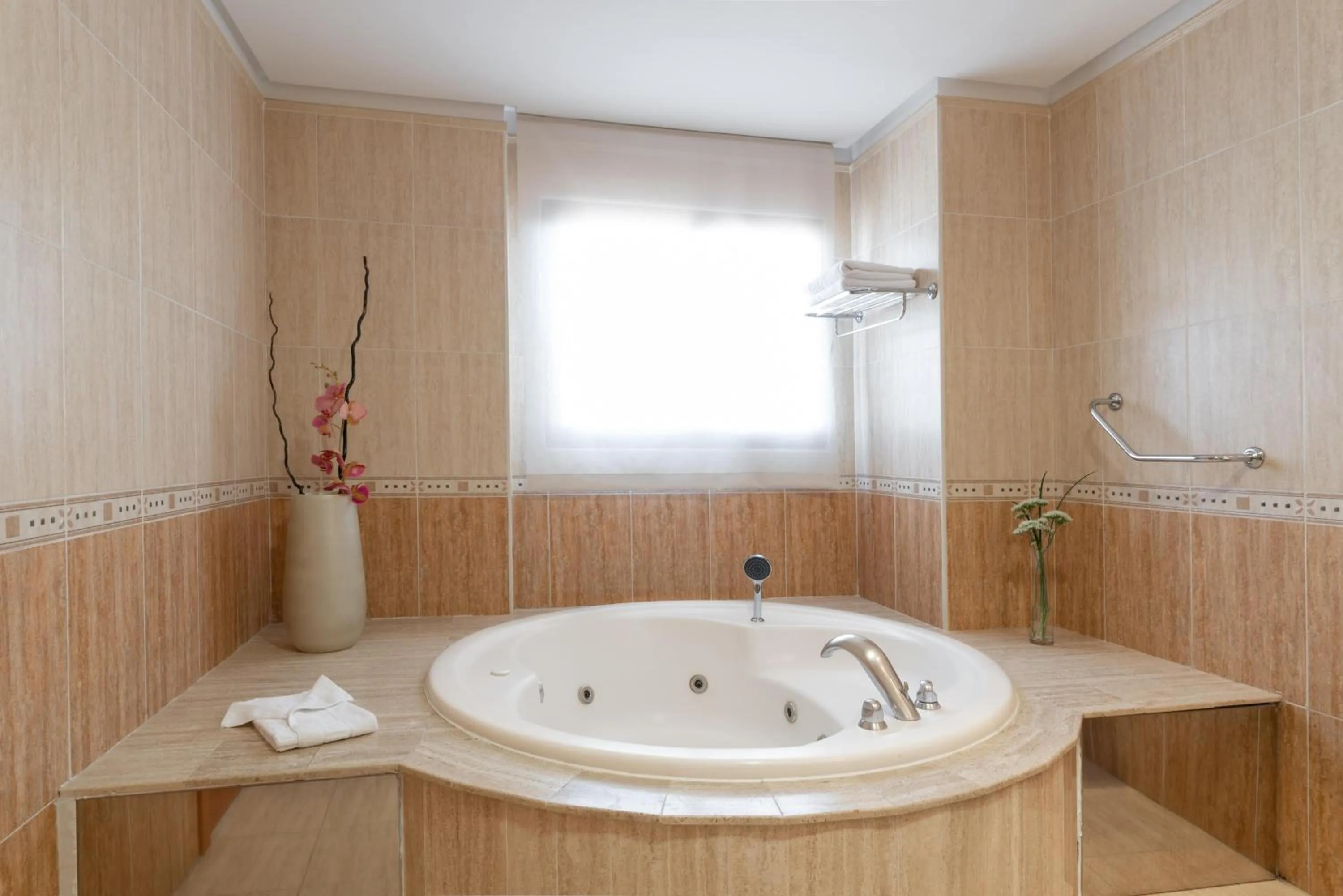 Bathroom in GF Fañabe