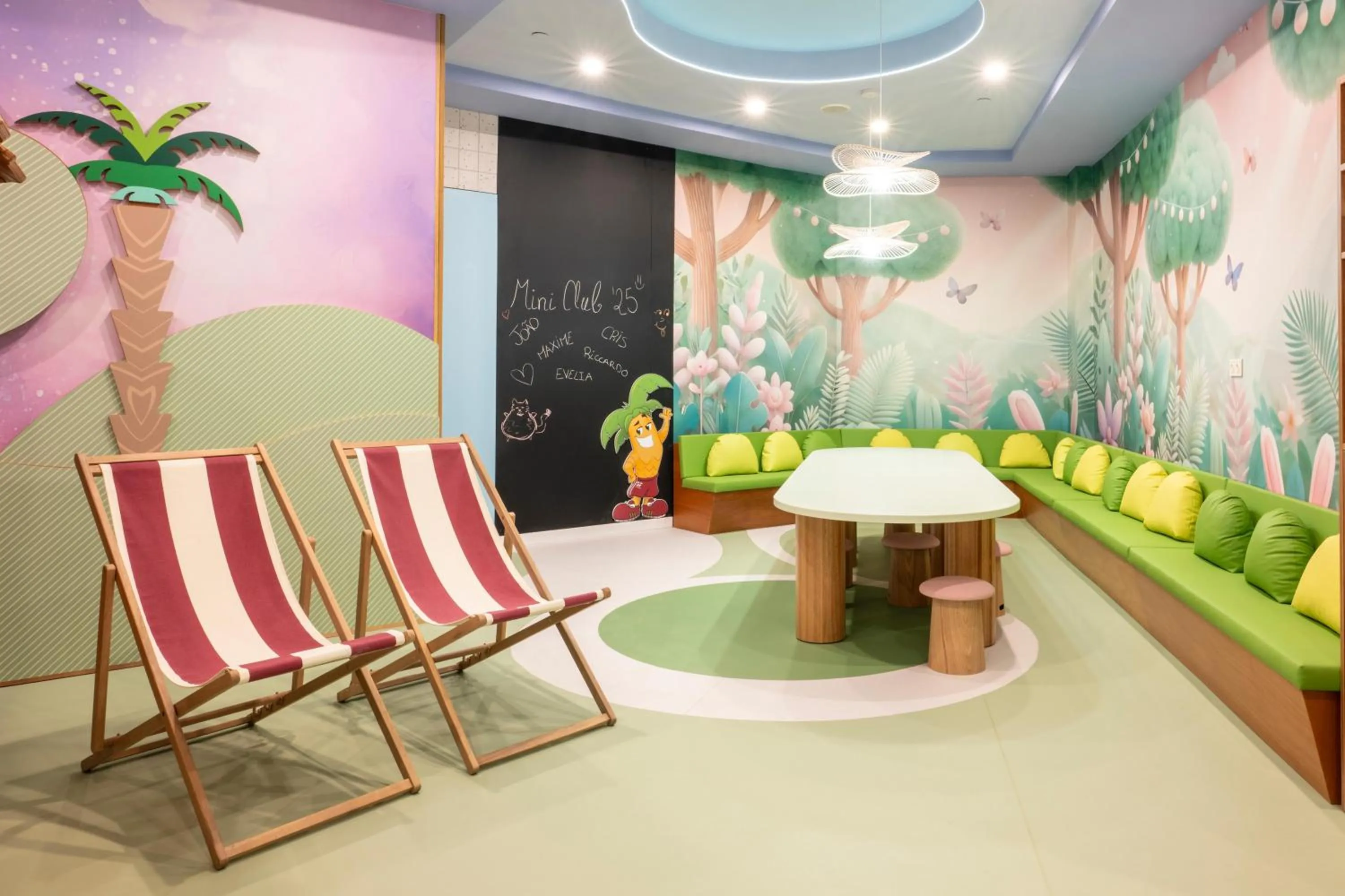 children in GF GRAN COSTA ADEJE*****