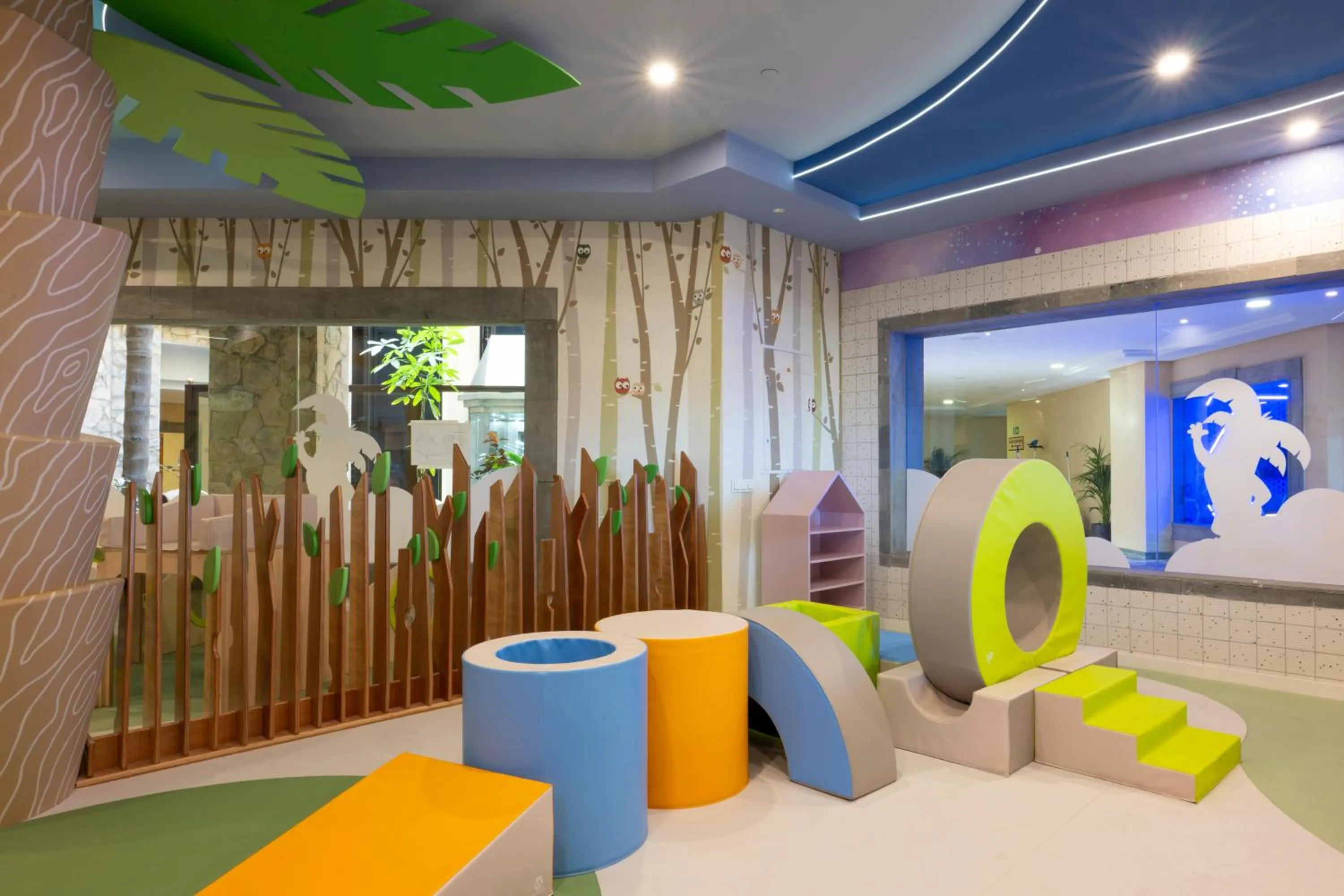 children in GF GRAN COSTA ADEJE*****