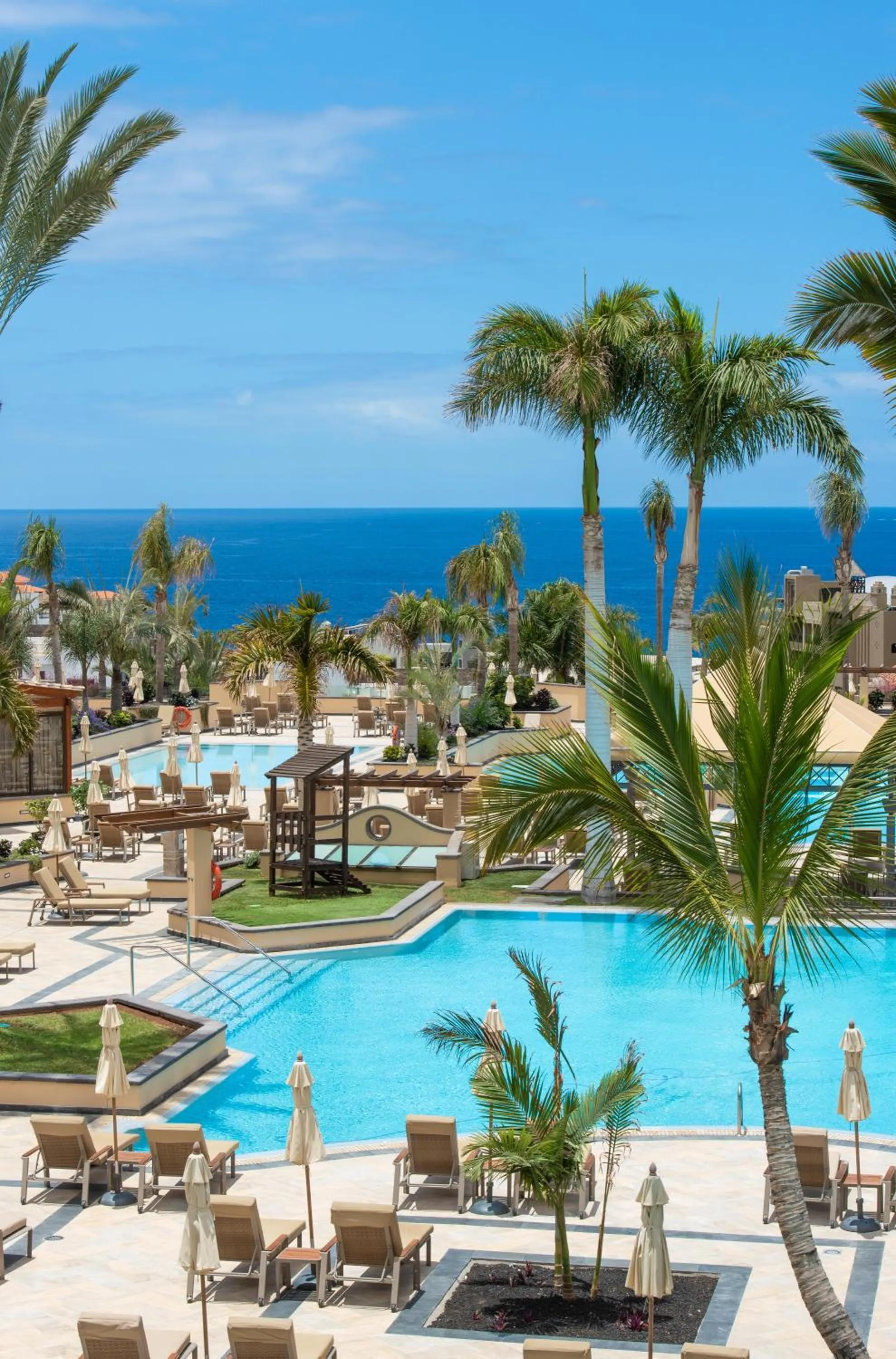 Swimming pool in GF GRAN COSTA ADEJE*****