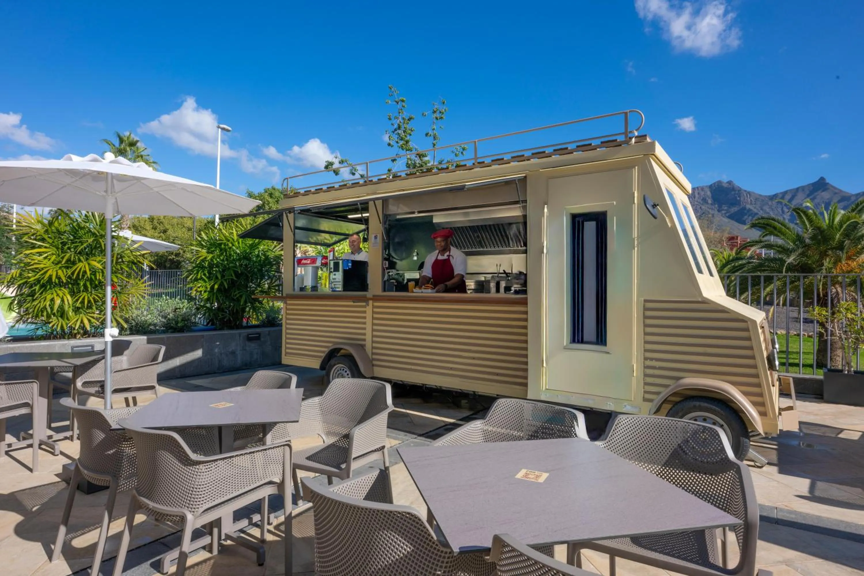 Lounge or bar in GF GRAN COSTA ADEJE*****