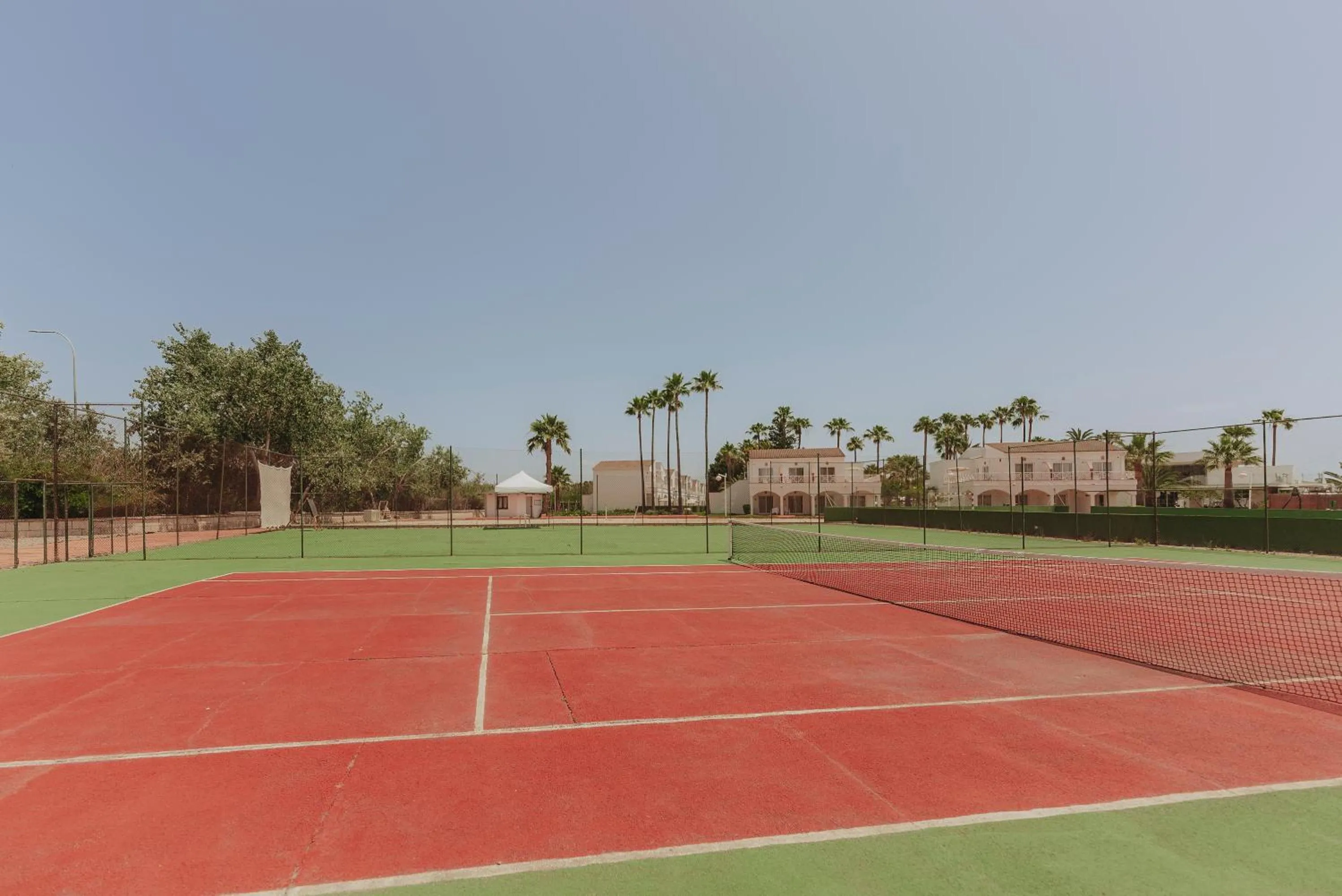 Tennis court in Garden Saladina - Adults Only