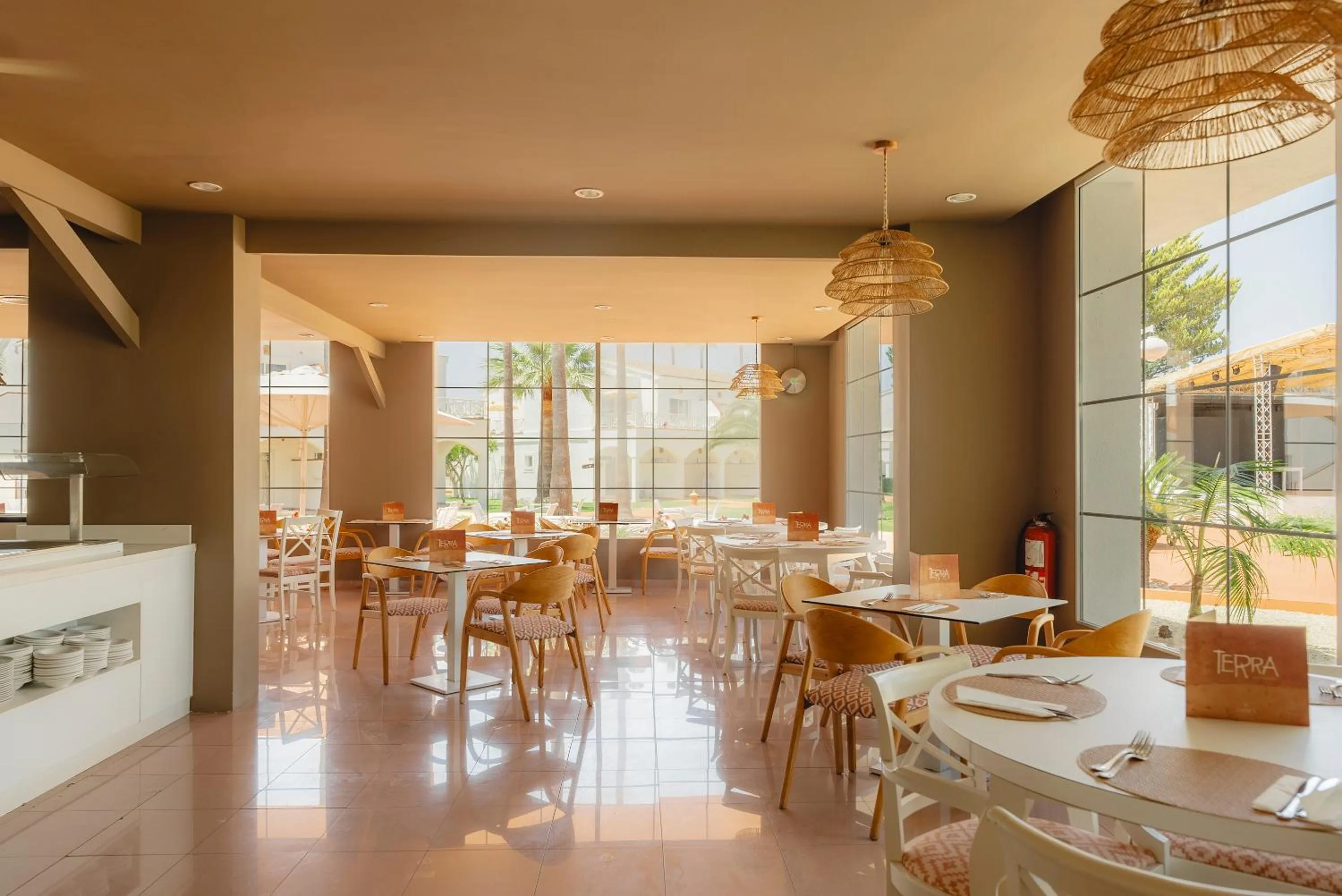 Restaurant/places to eat in Garden Saladina - Adults Only