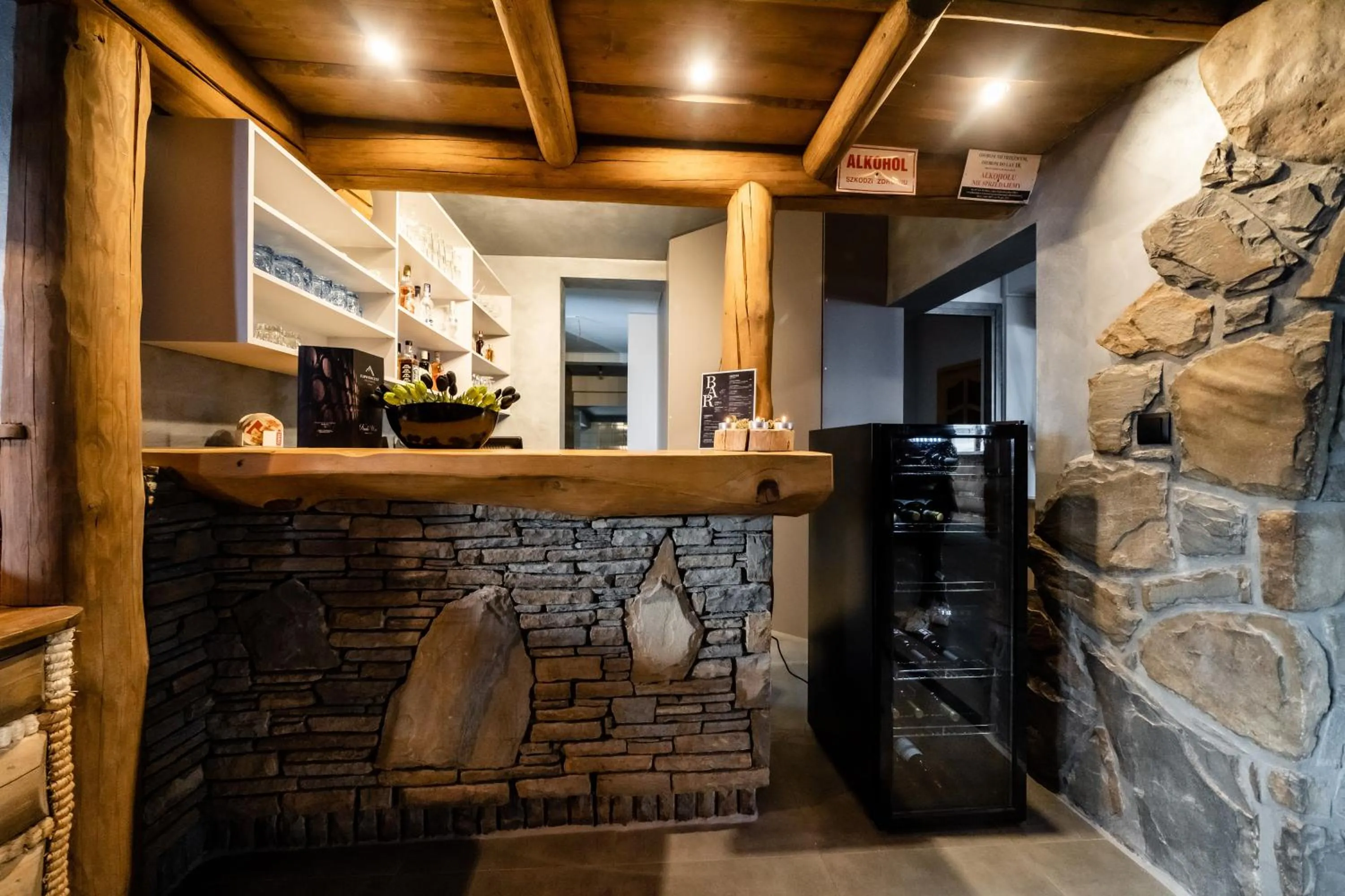 Lounge or bar in Zapotoczny Residence