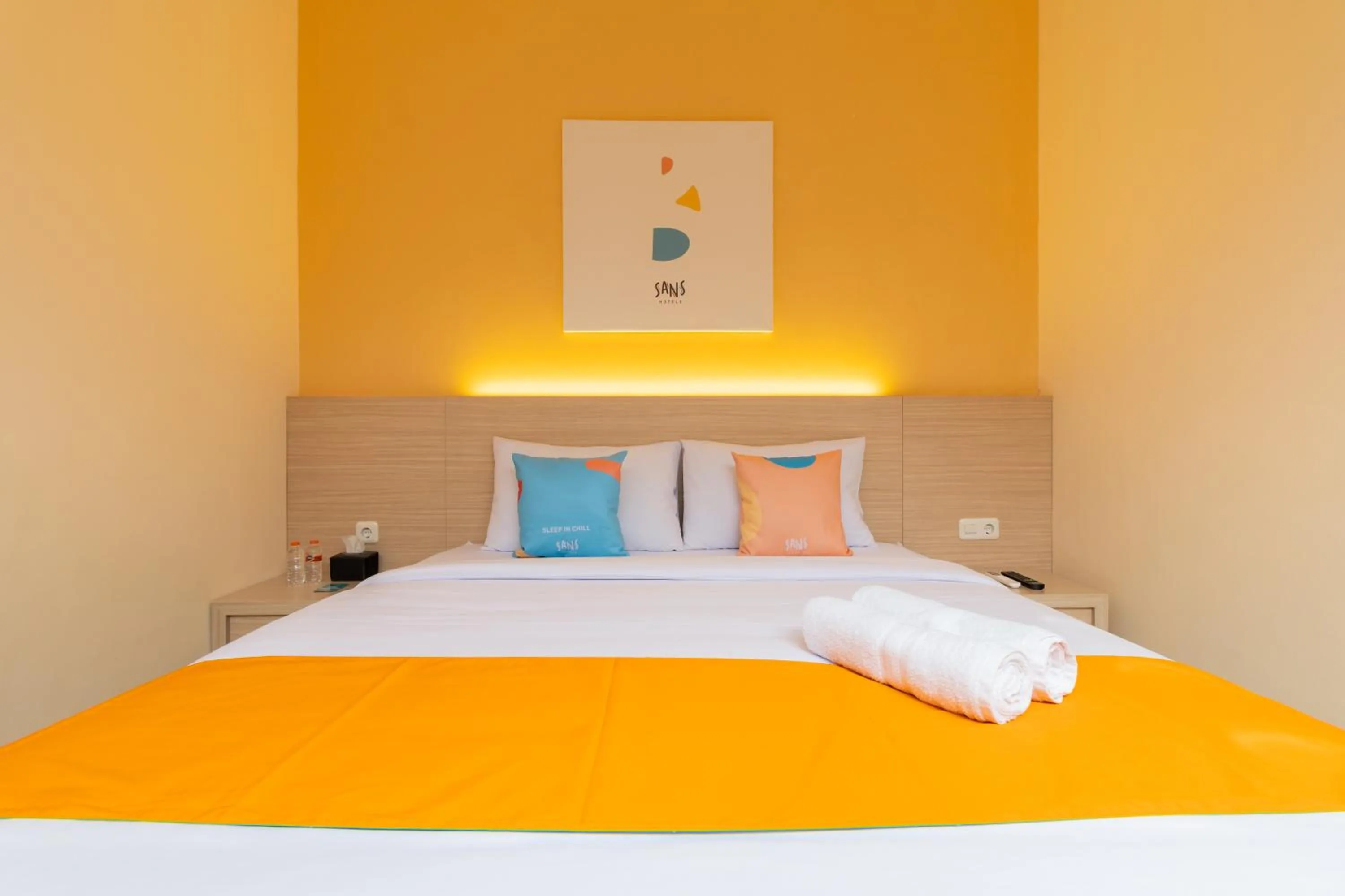 Bedroom, Bed in Sans Hotel Bubulak Bogor