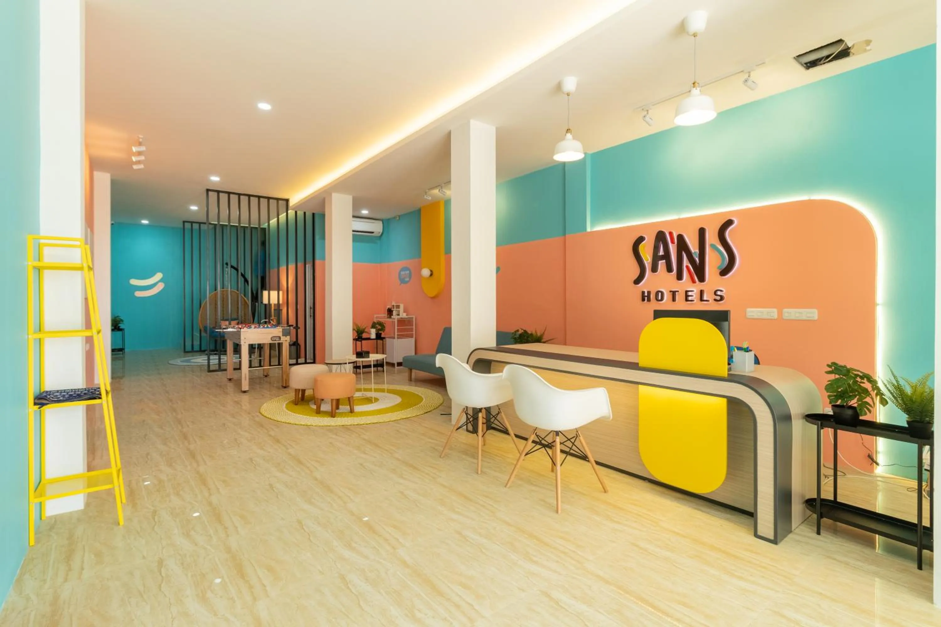 Logo/Certificate/Sign in Sans Hotel Bubulak Bogor