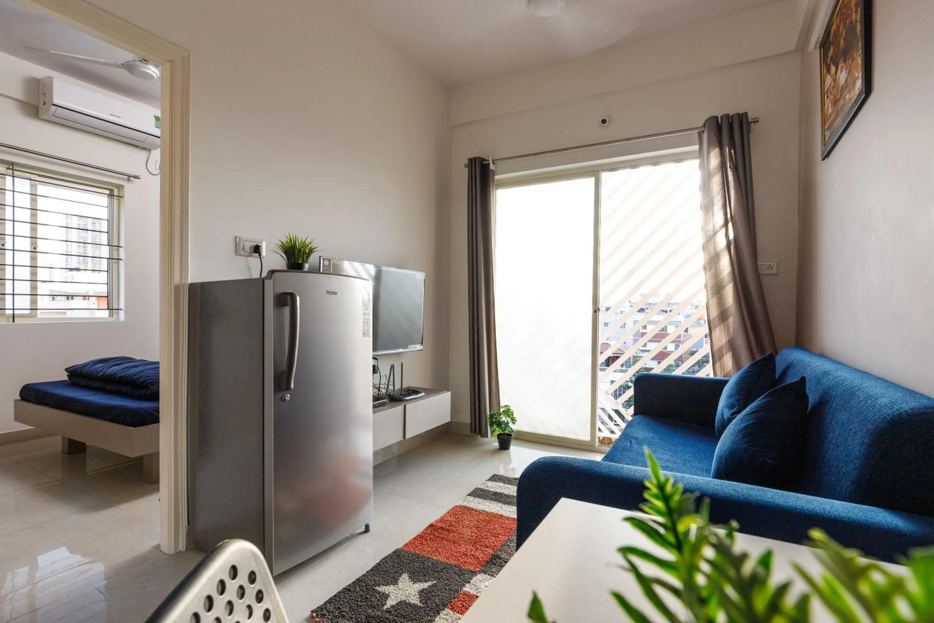 Kitchen or kitchenette in Sunrise Service Apartments