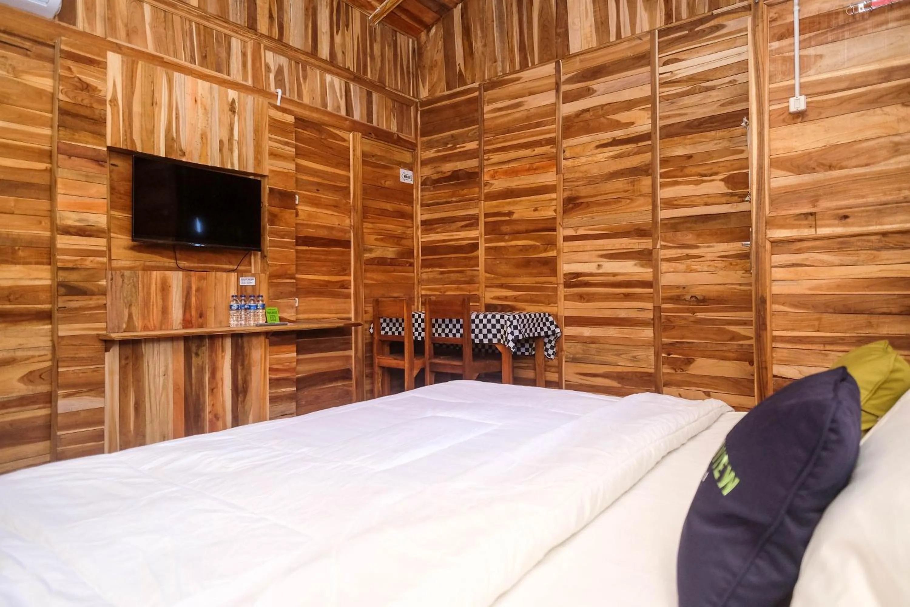 Photo of the whole room, Bed in Urbanview Villa Kolopaking Kebumen by RedDoorz