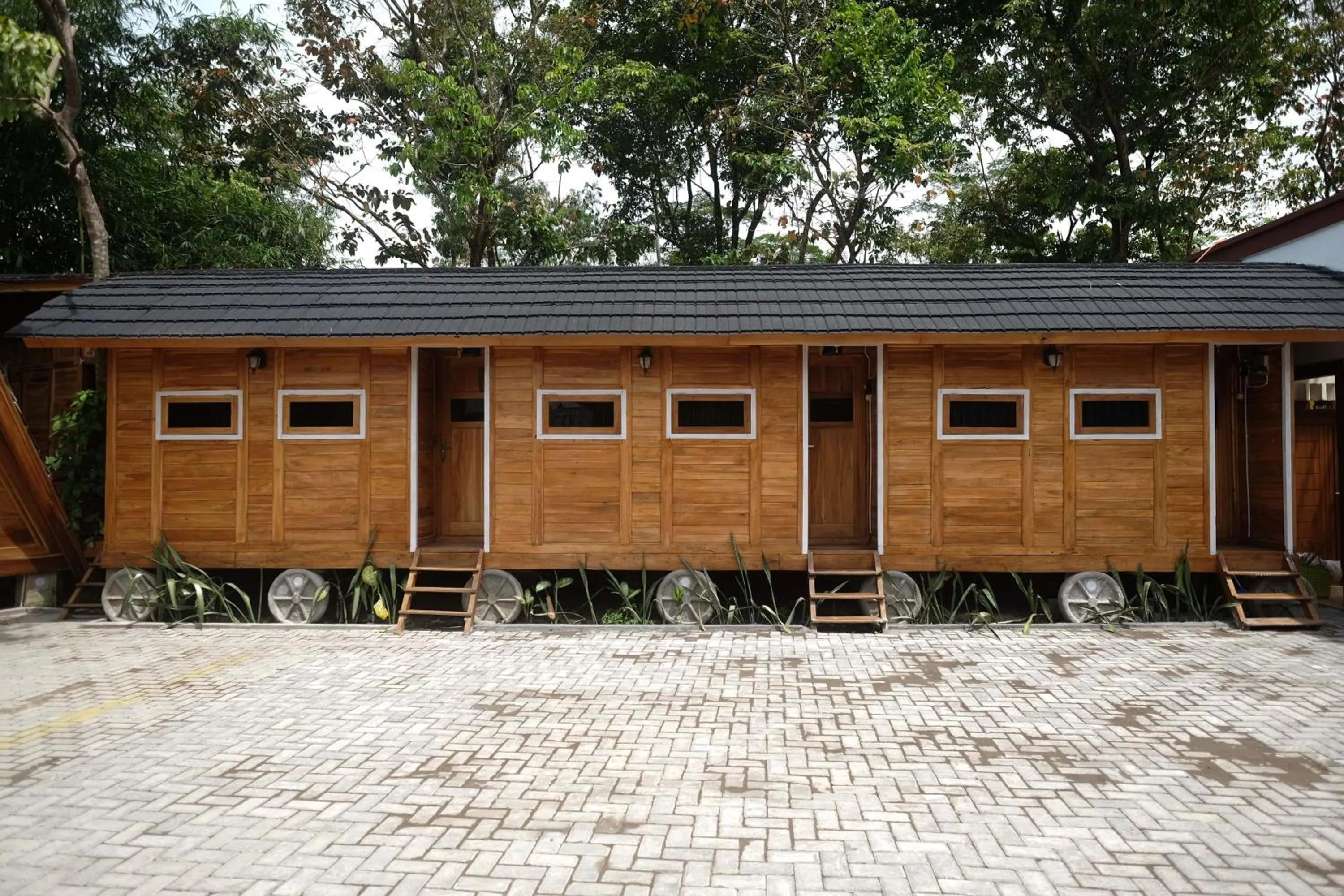 Property building in Urbanview Villa Kolopaking Kebumen by RedDoorz