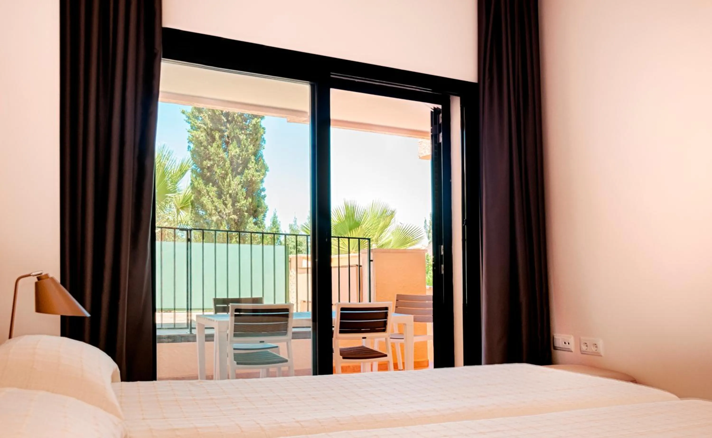 Garden view, Bed in Ona Hacienda del Álamo Golf Resort