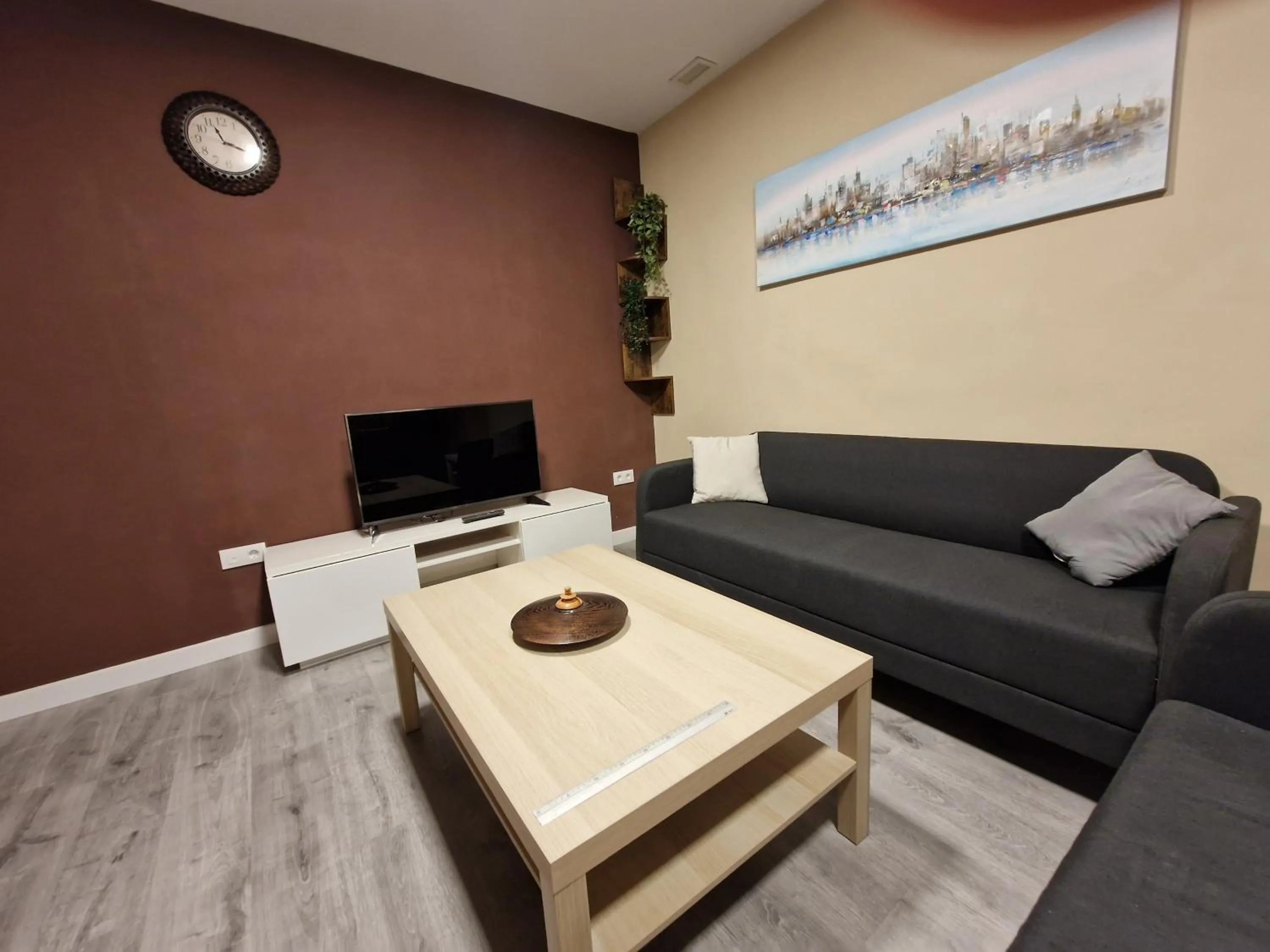 Communal lounge/ TV room in Malasaña Dreams S,L