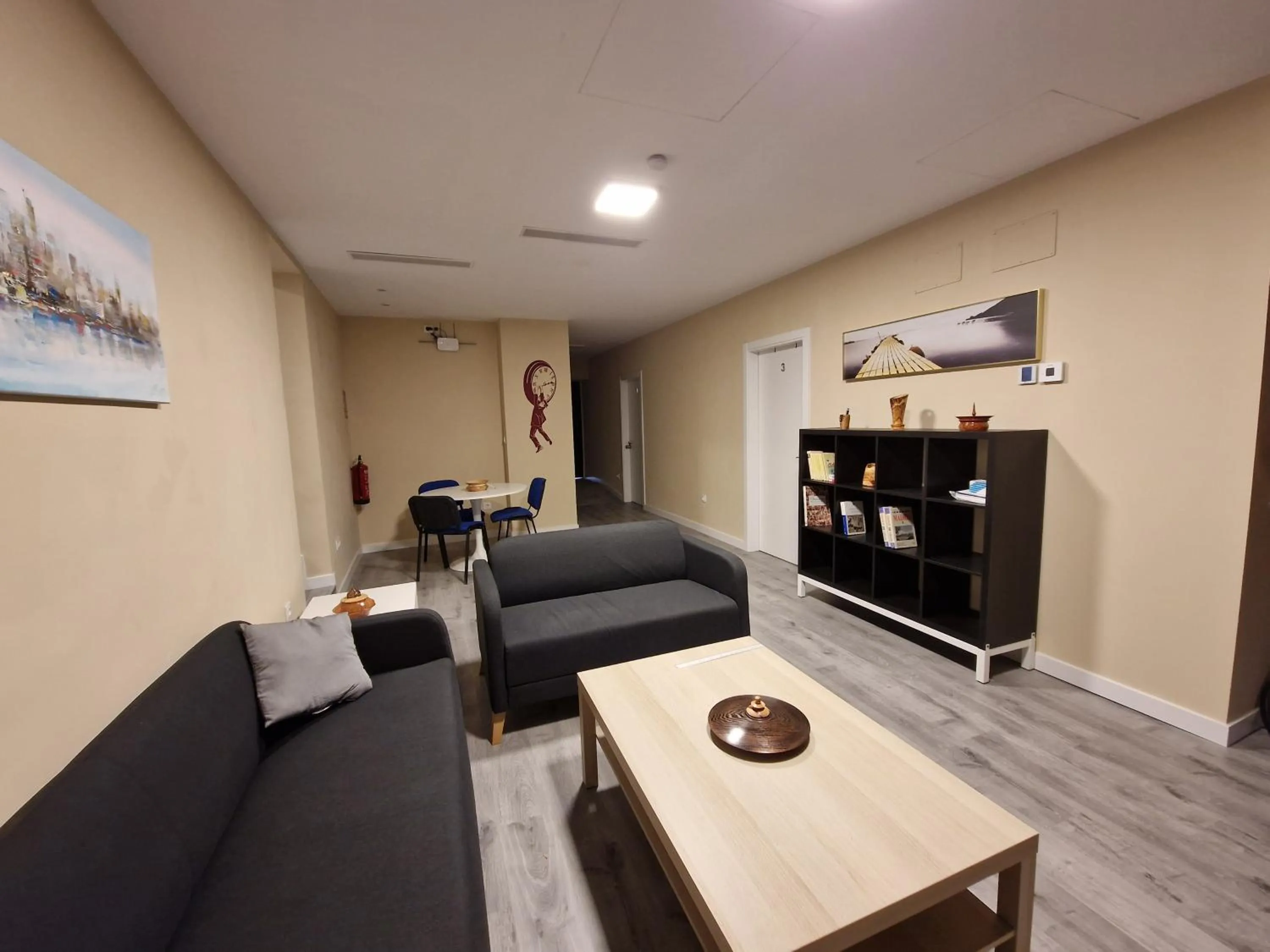 Communal lounge/ TV room in Malasaña Dreams S,L