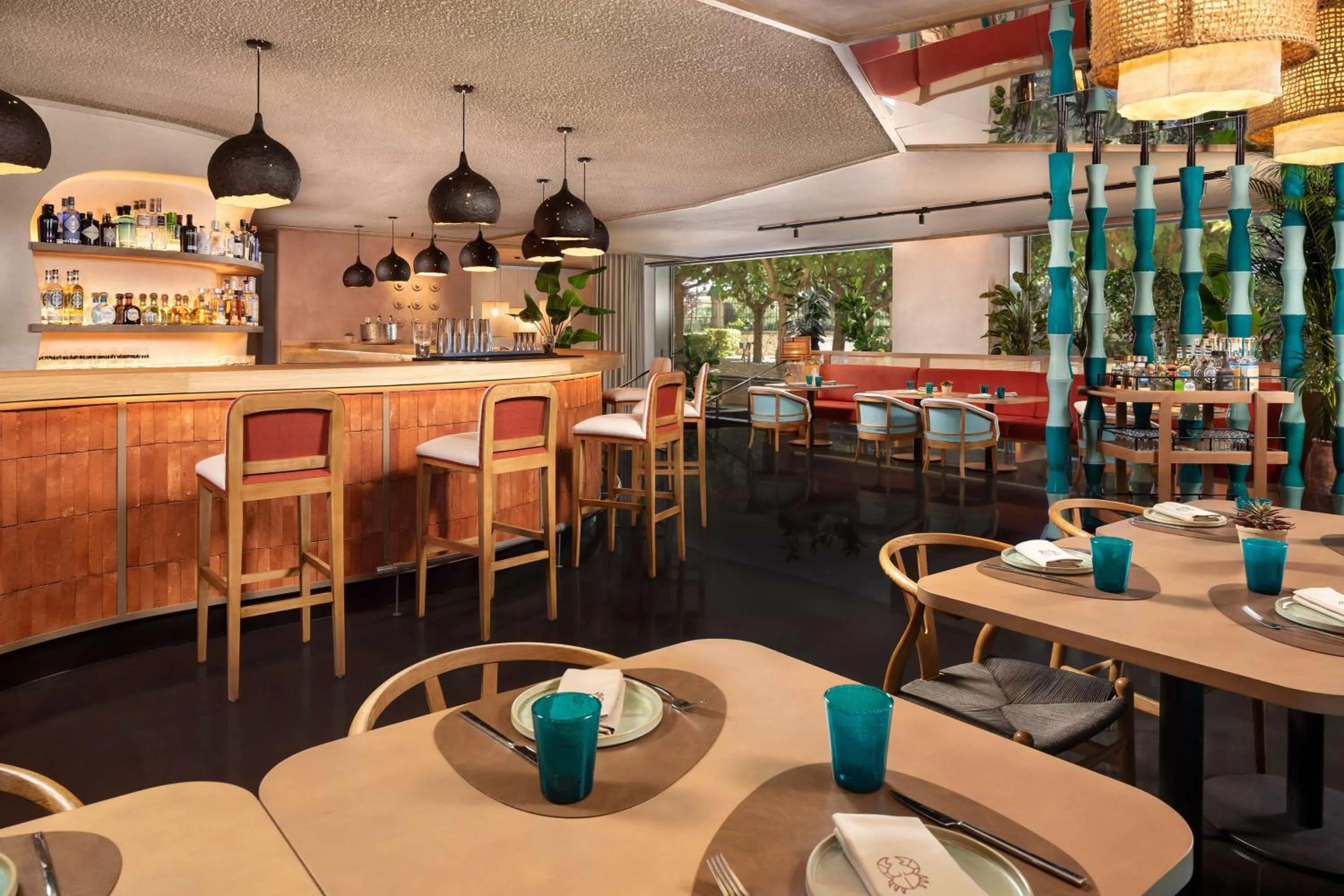 Restaurant/places to eat in NH Collection Barcelona Constanza