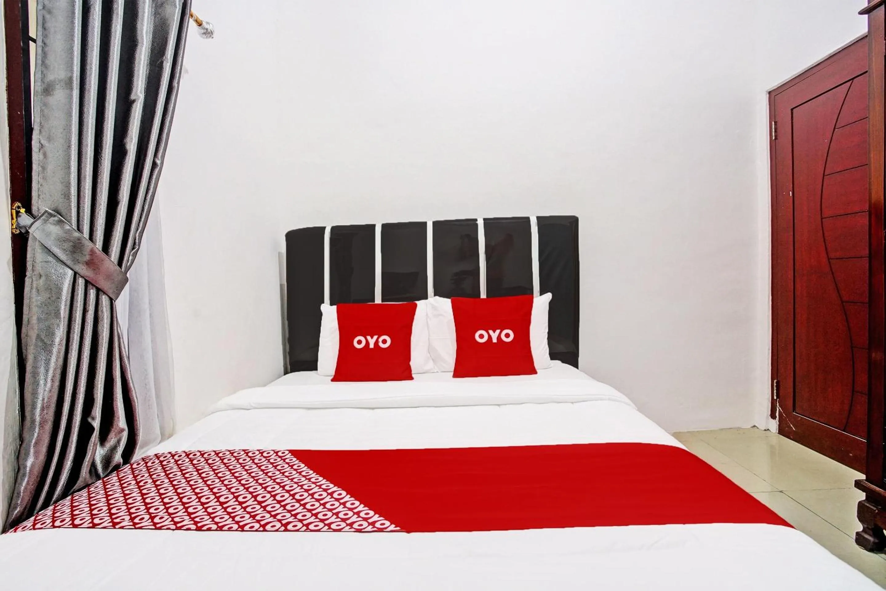 Bedroom, Bed in OYO LIFE 92034 Jay Homestay Syariah