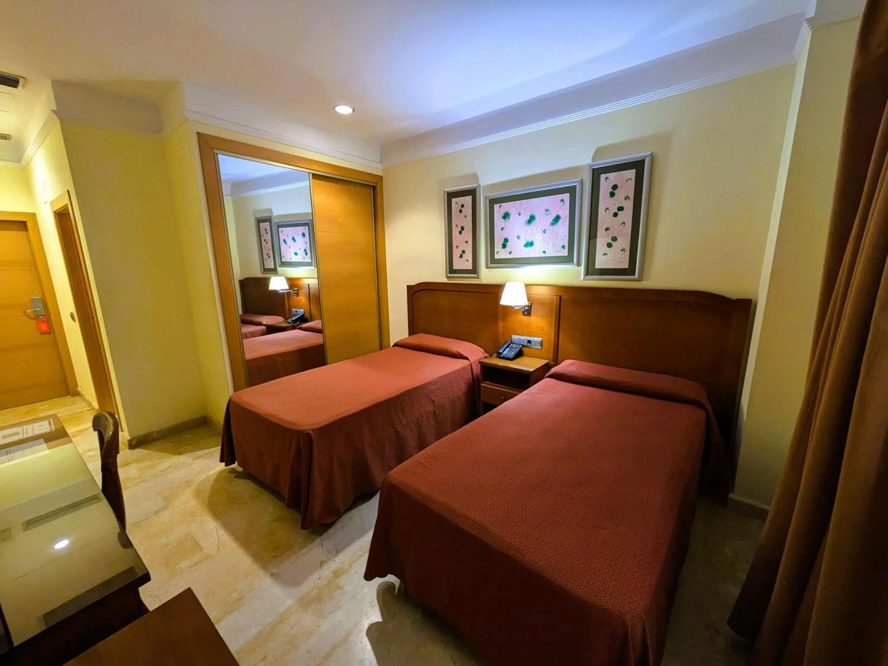 Bed in Hotel Los Habaneros