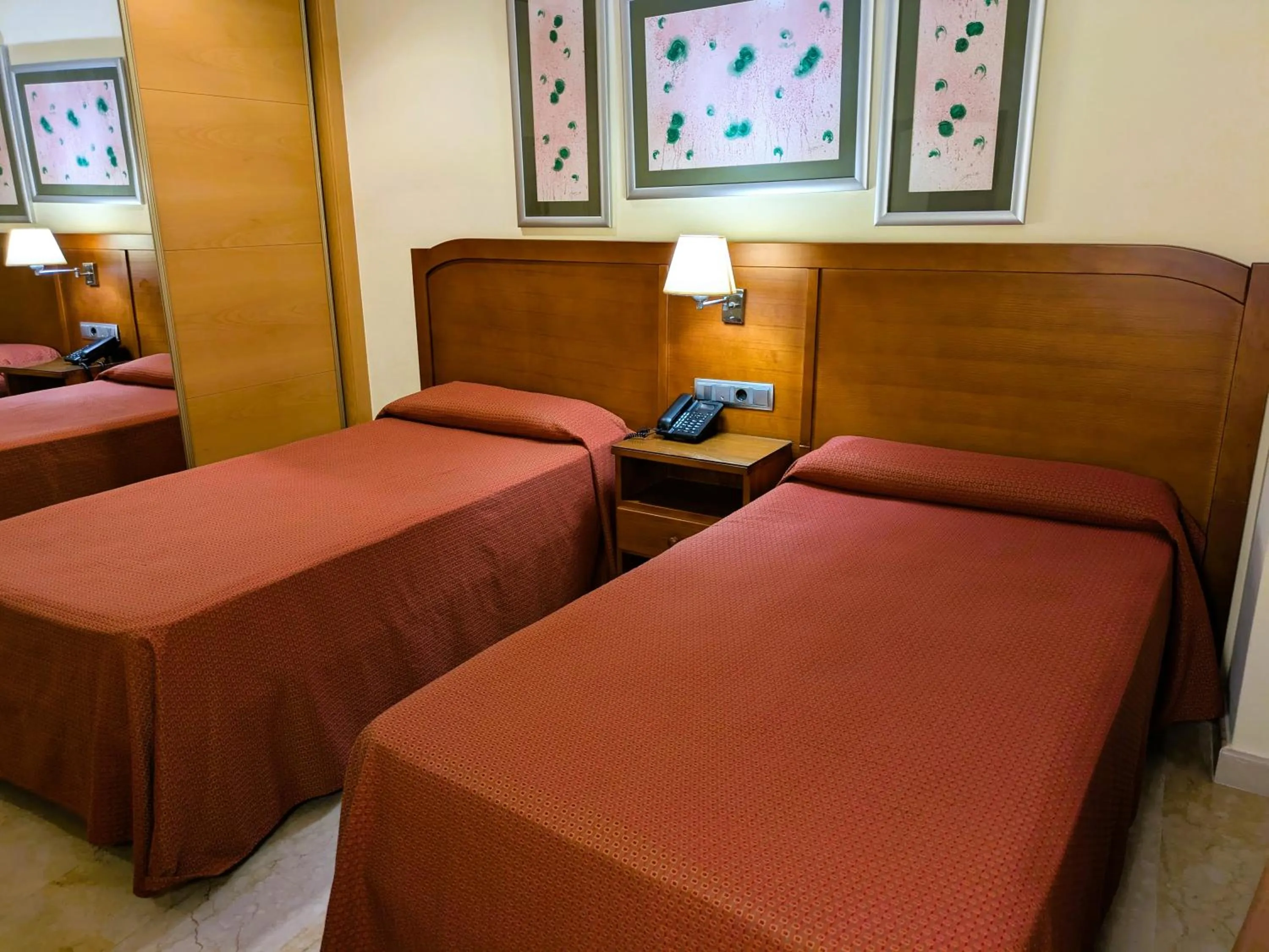 Bed in Hotel Los Habaneros