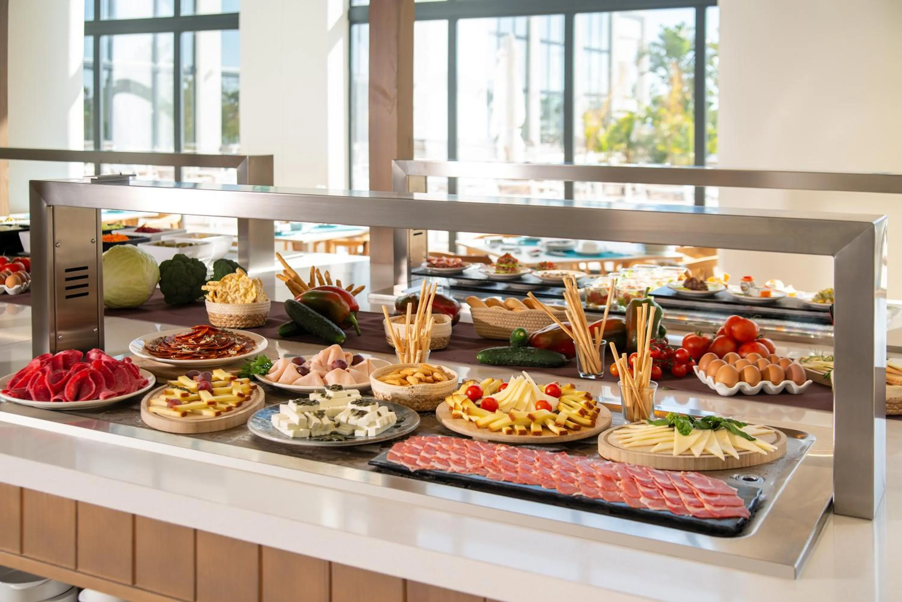 Restaurant/places to eat in Cabogata Beach Hotel