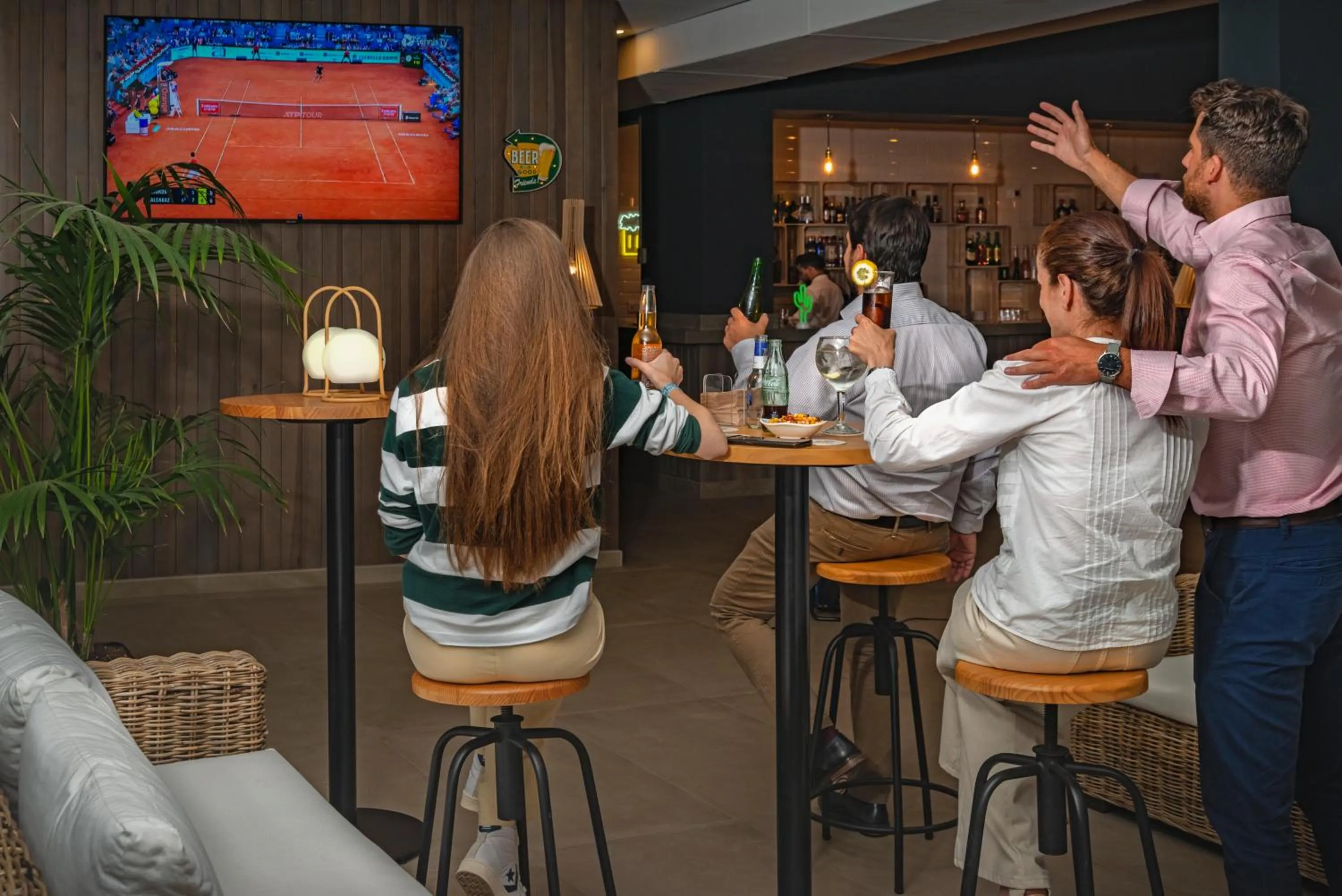 Restaurant/places to eat in Hotel Cabogata Jardín